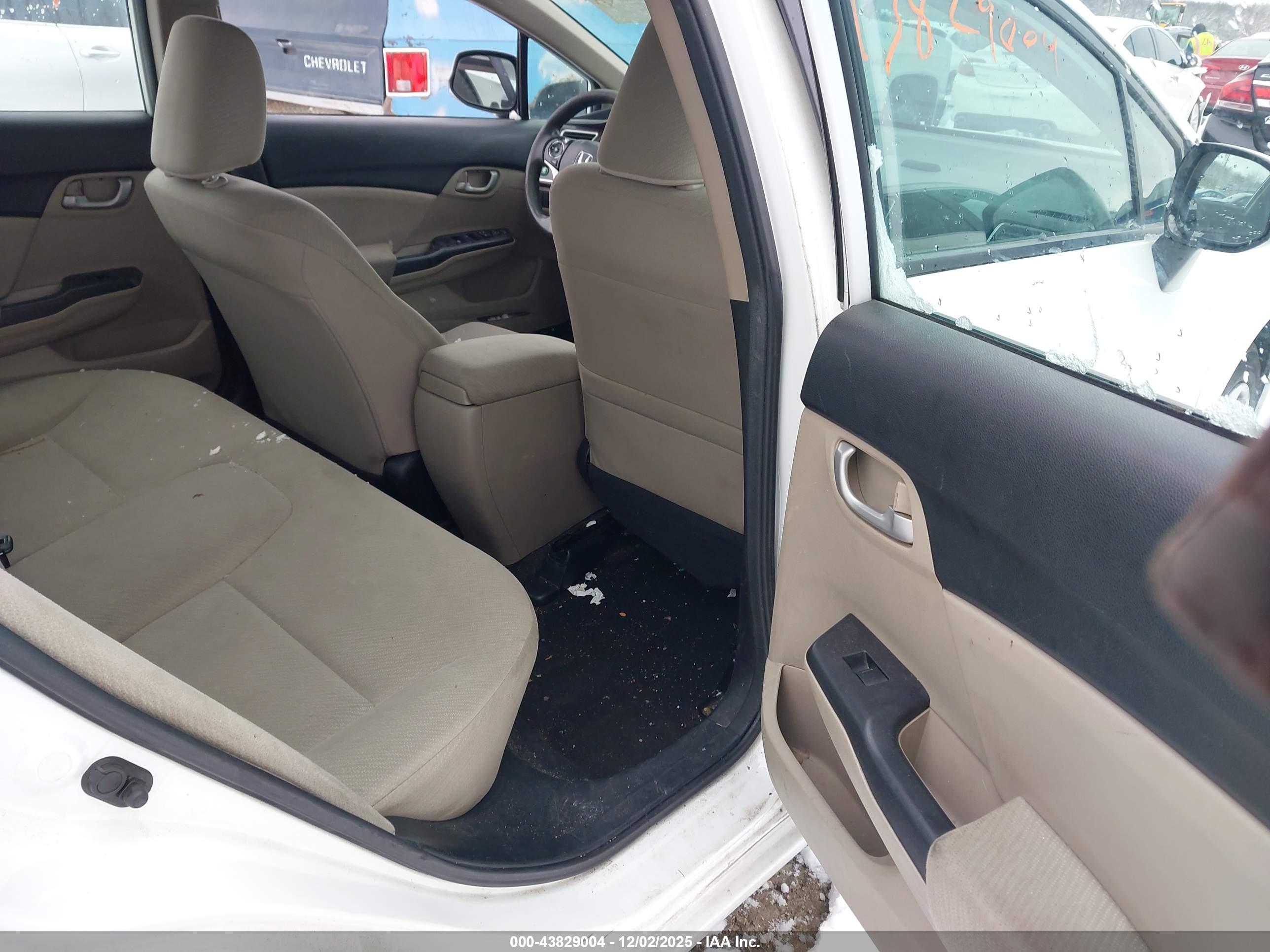 HONDA CIVIC image 8