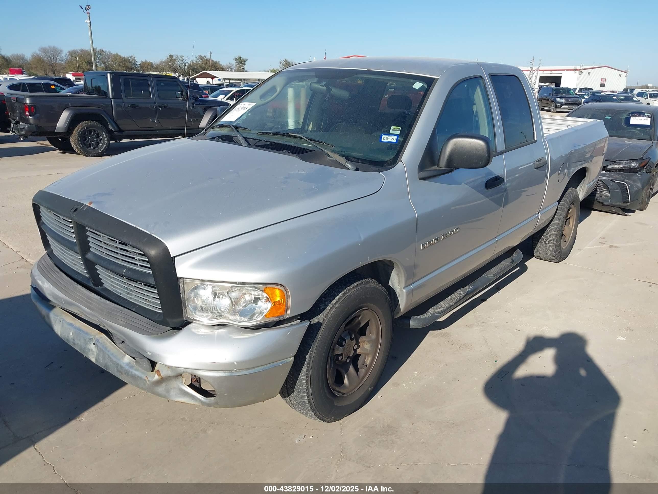 DODGE RAM image 2