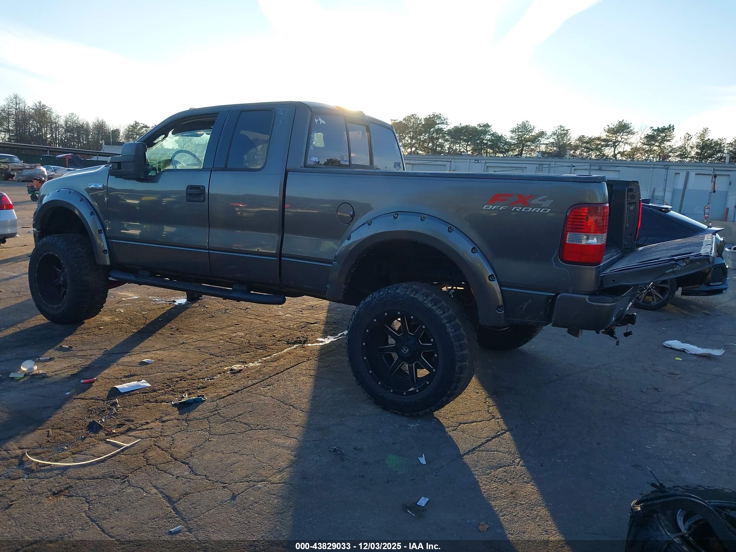 FORD F-150 image 3