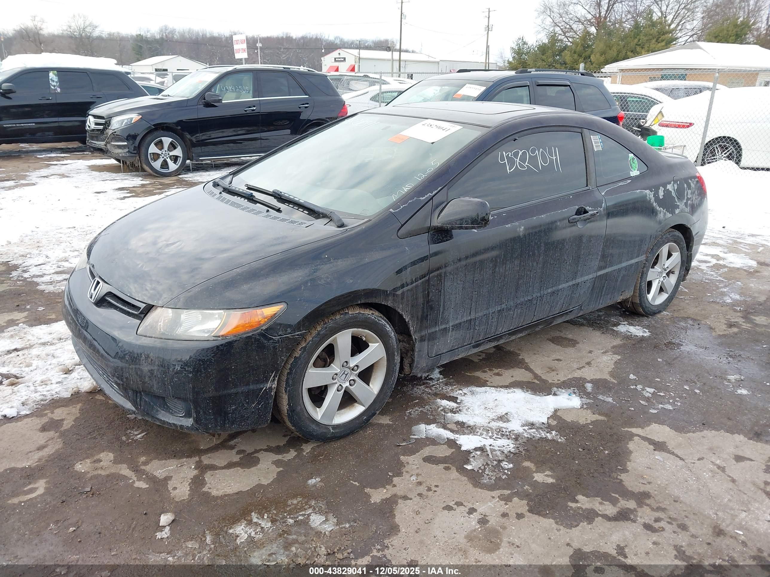 HONDA CIVIC image 2