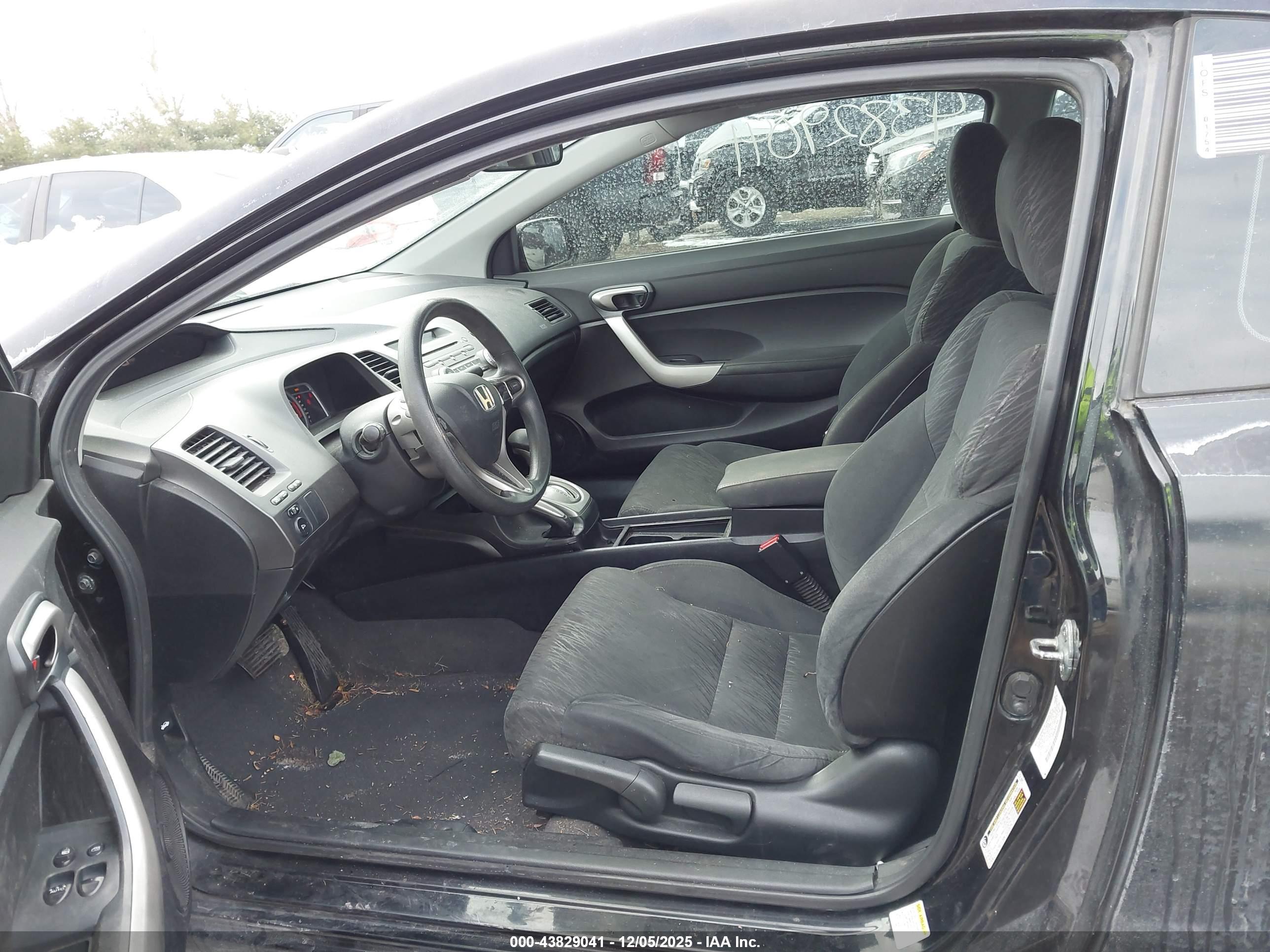 HONDA CIVIC image 5