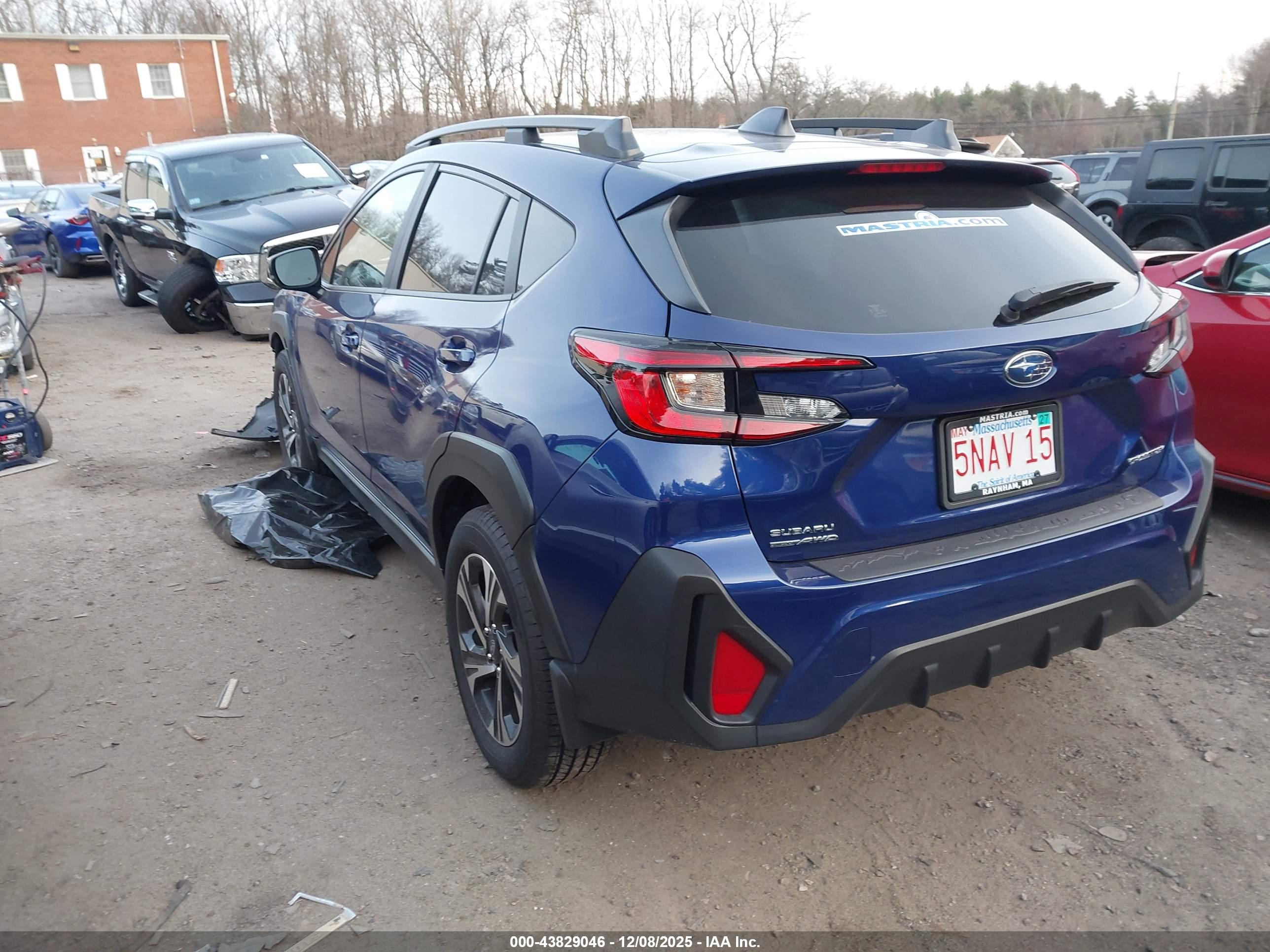 SUBARU CROSSTREK image 3