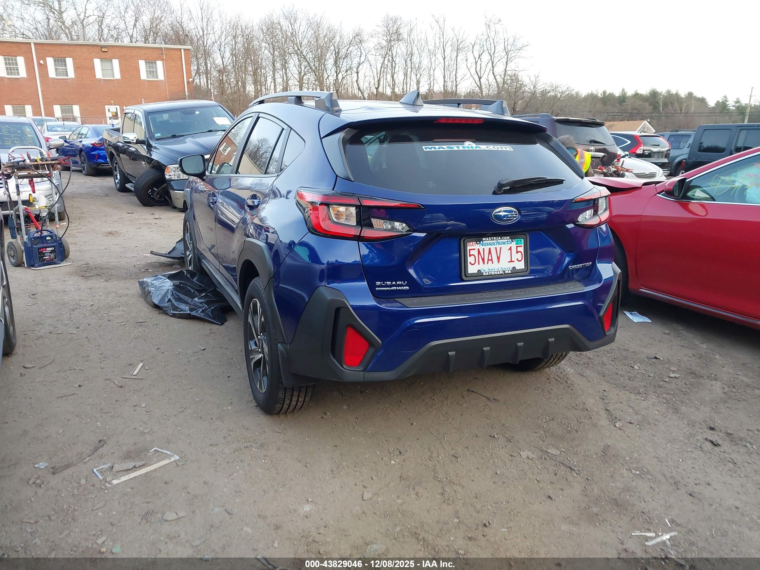 SUBARU CROSSTREK image 4
