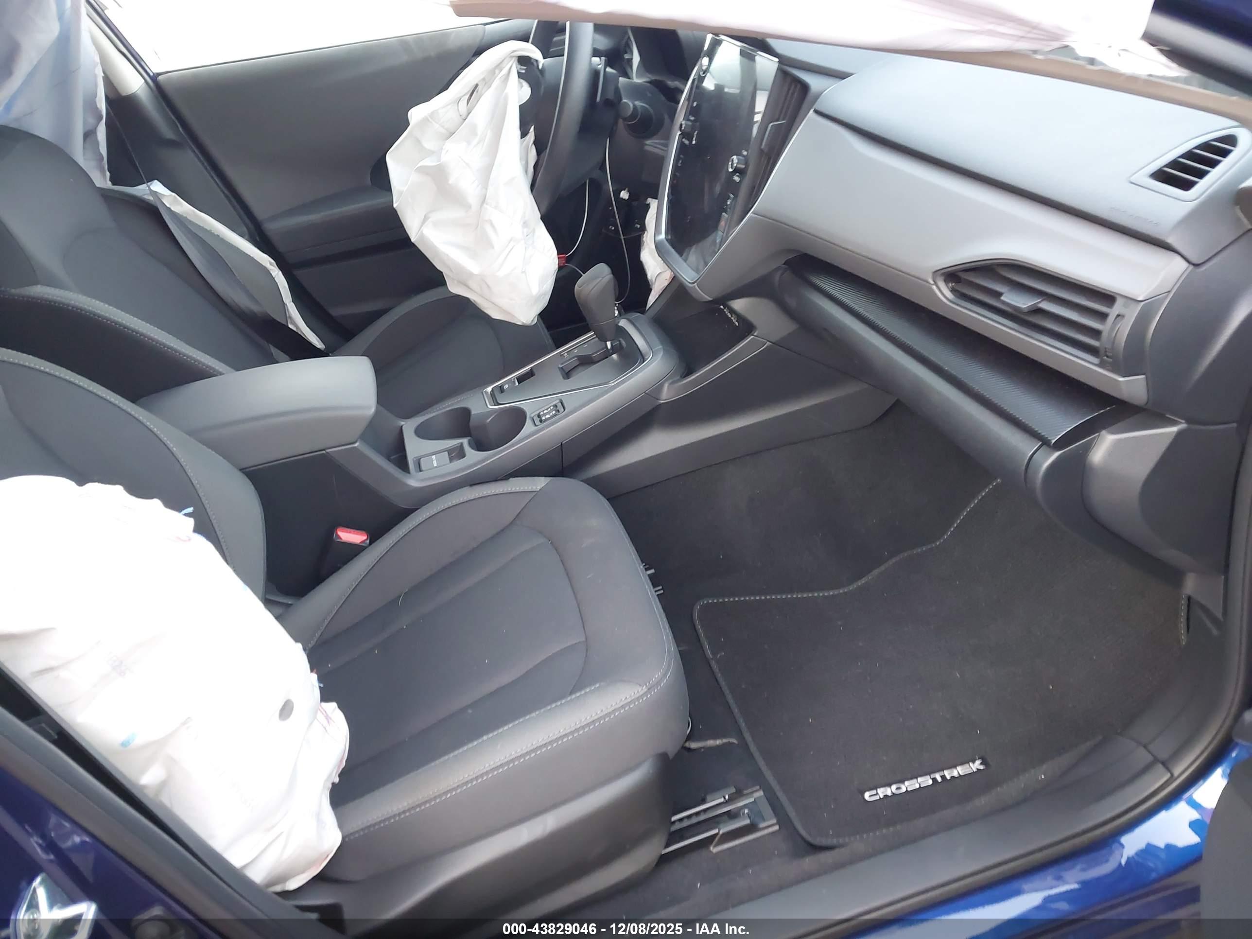 SUBARU CROSSTREK image 5
