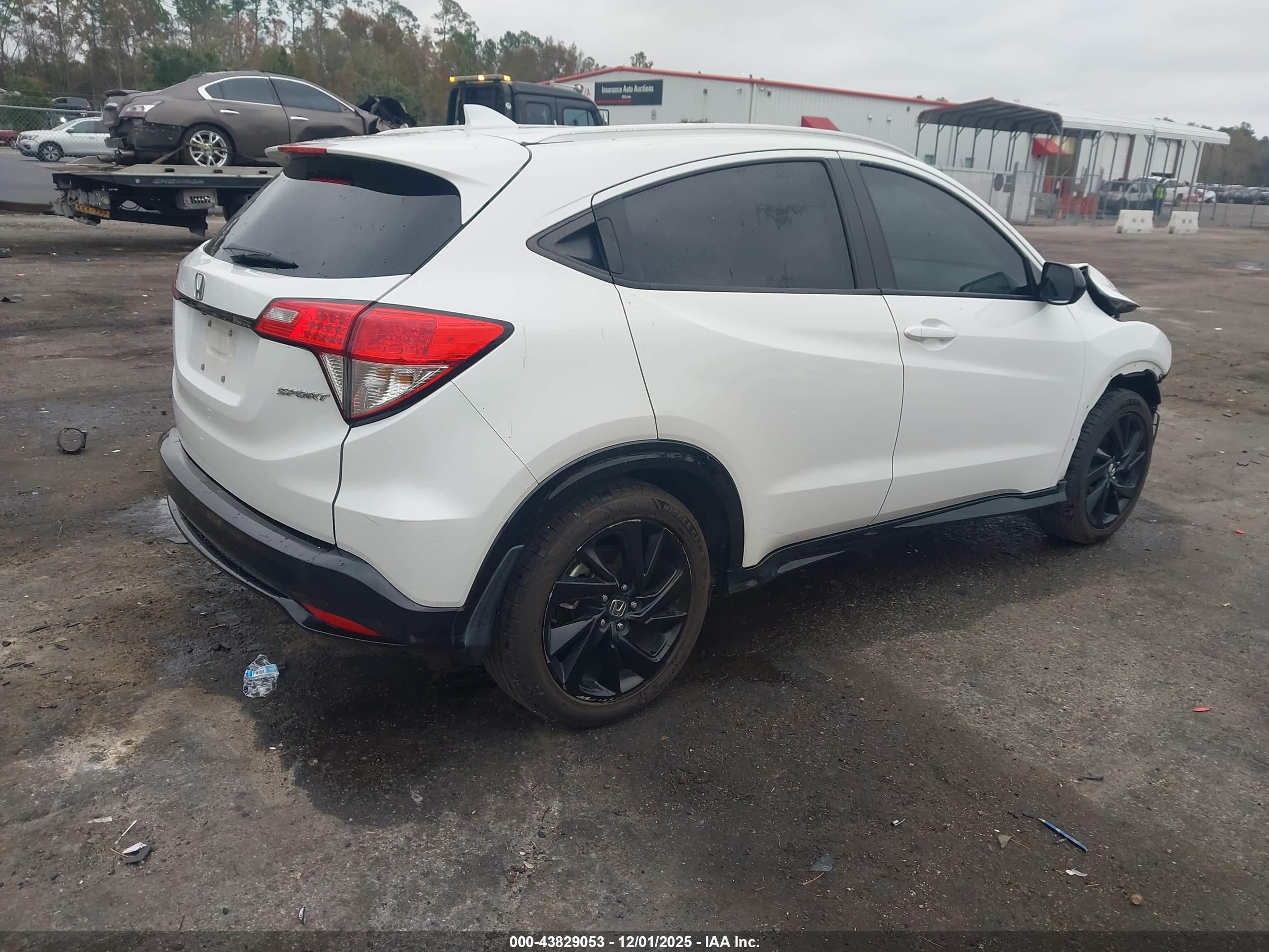 HONDA HR-V image 4