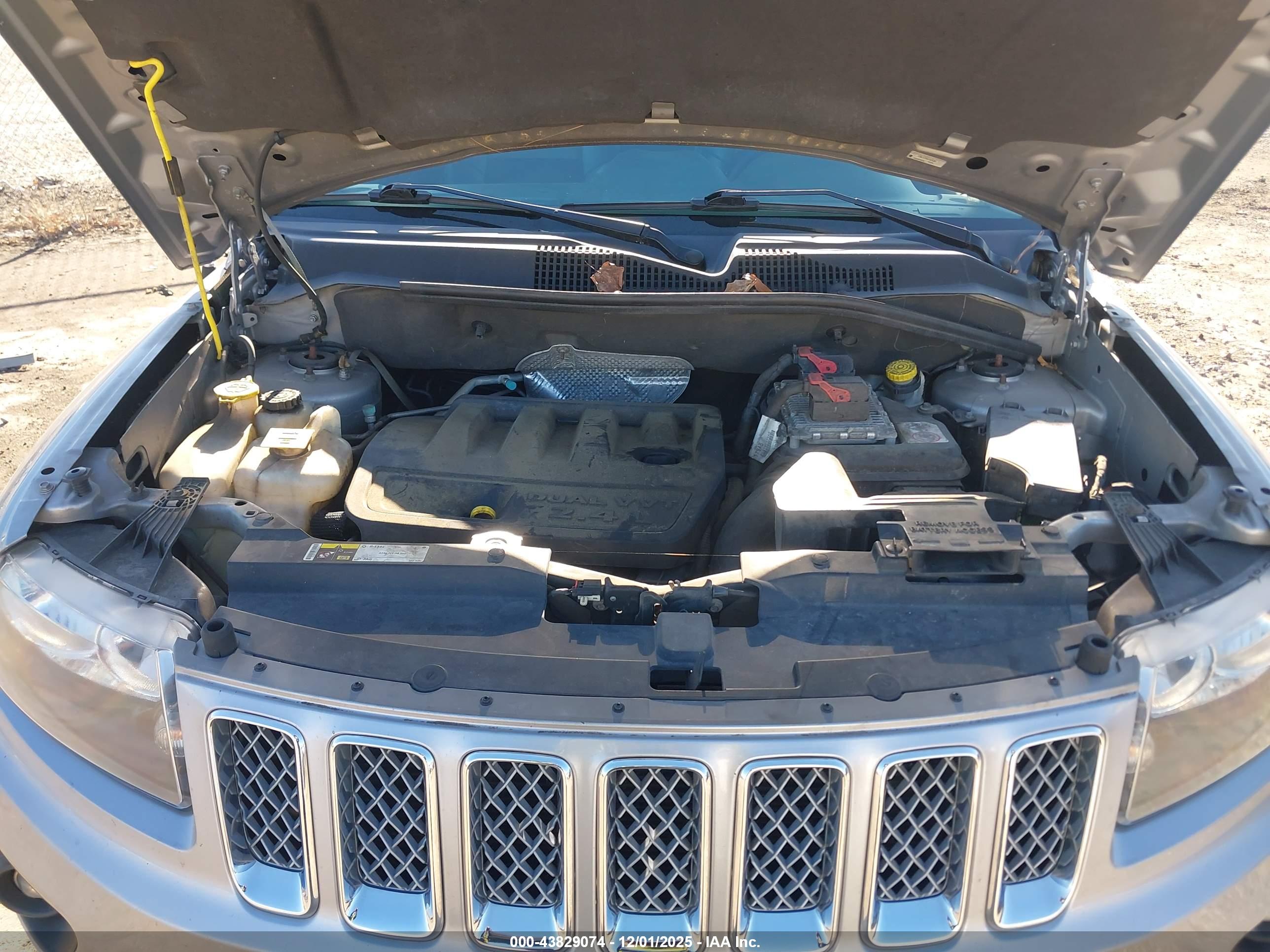 JEEP COMPASS image 10