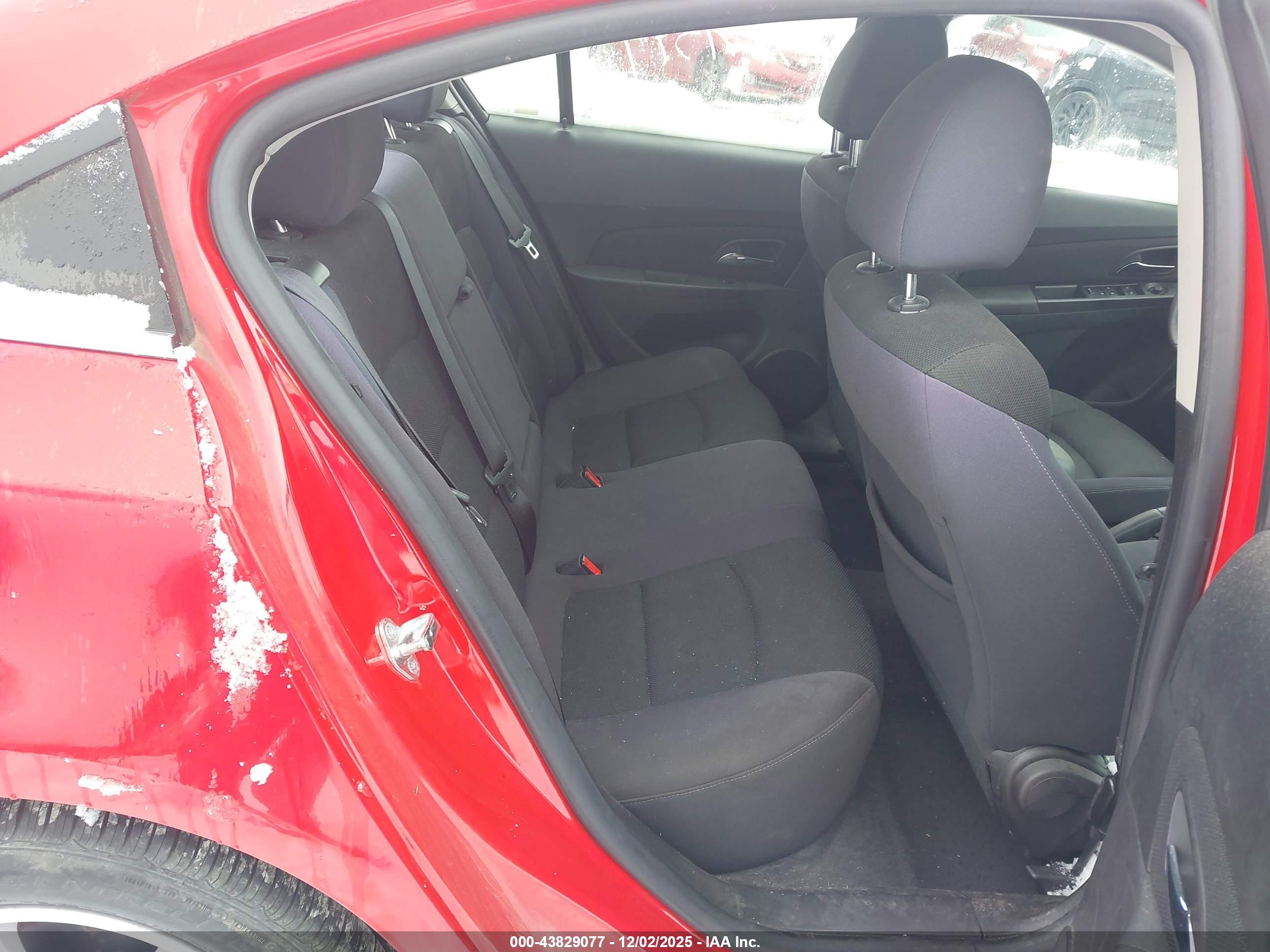 CHEVROLET CRUZE image 8