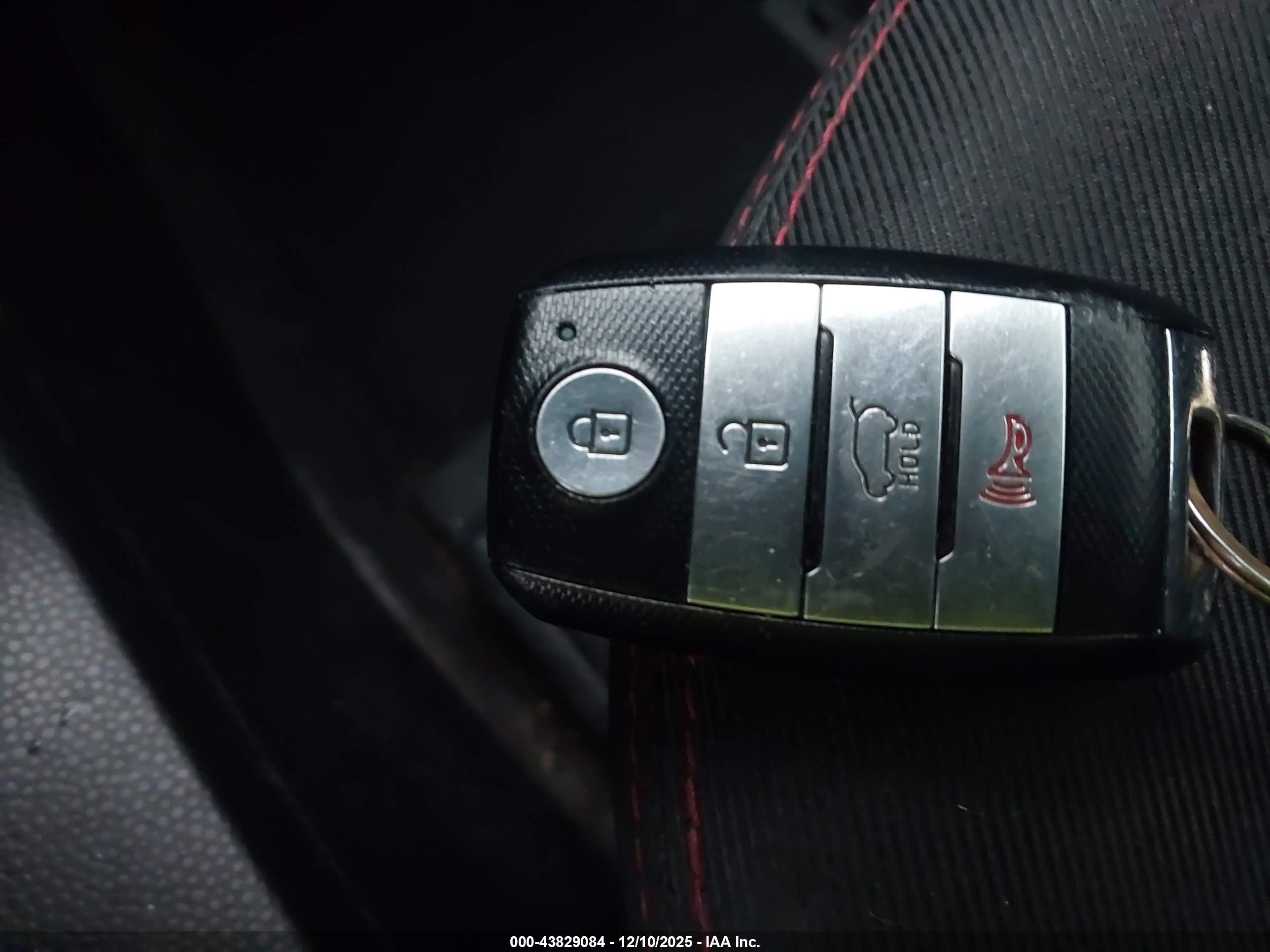 KIA SOUL image 11