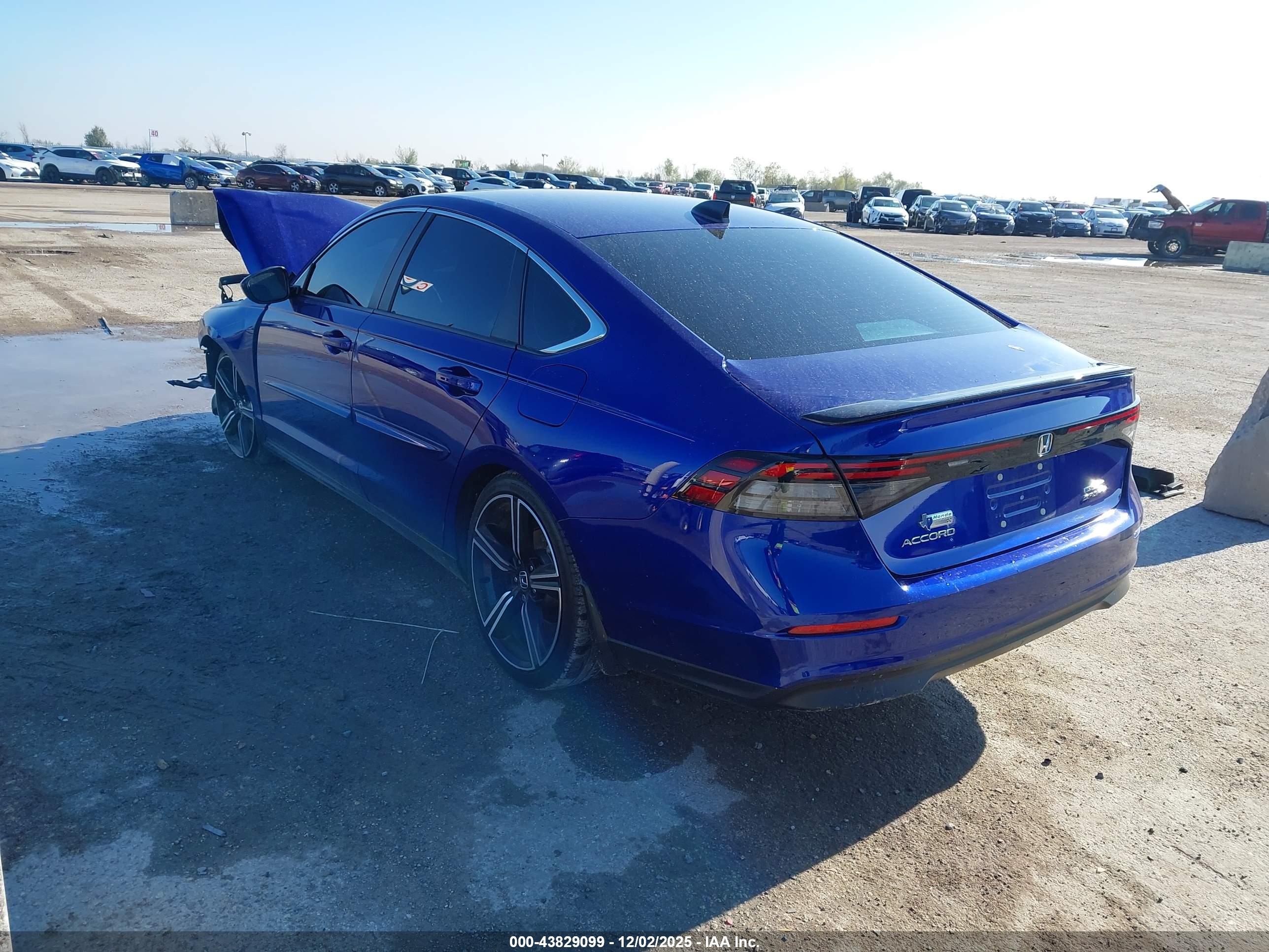 HONDA ACCORD image 3