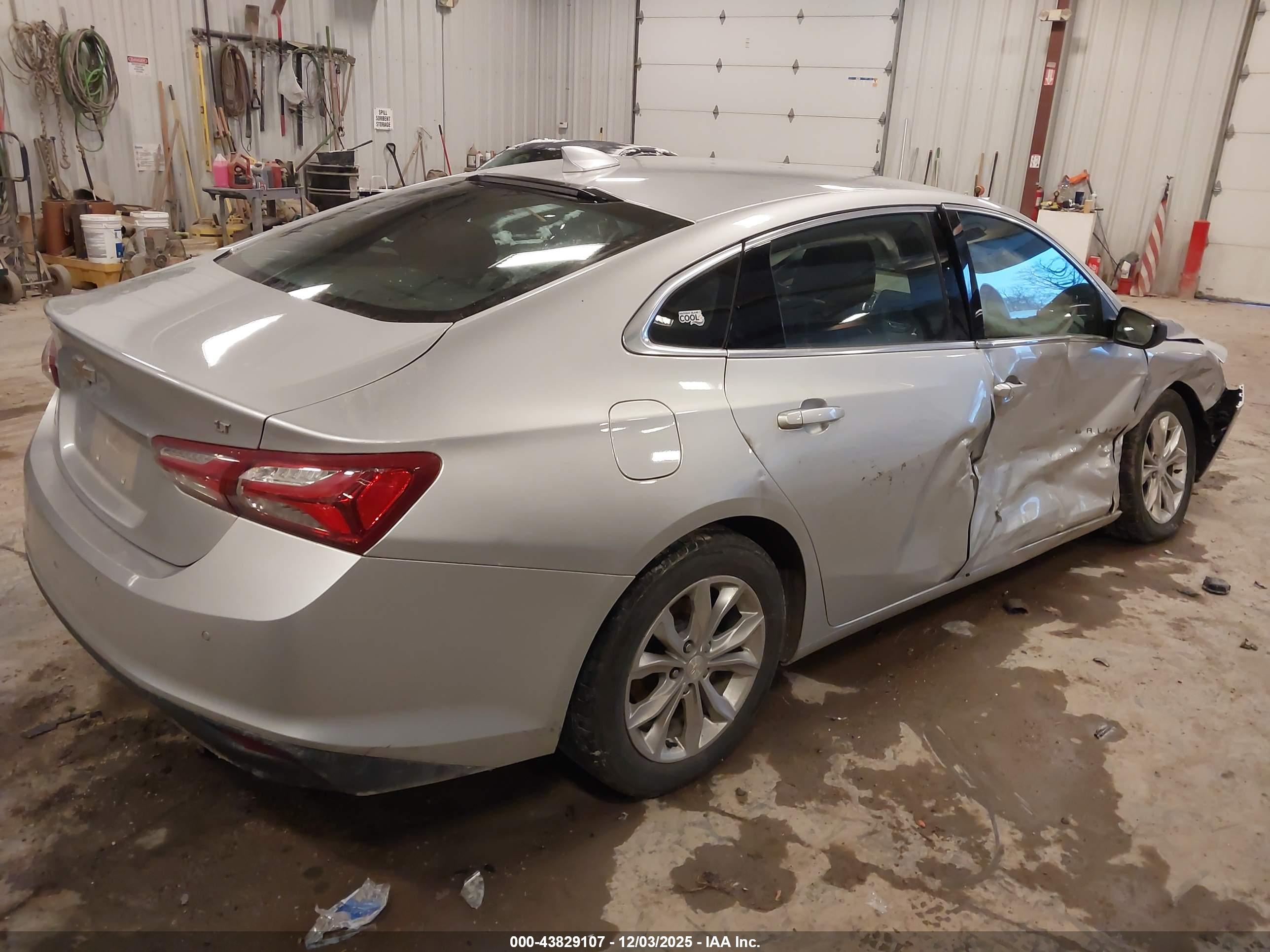 CHEVROLET MALIBU image 4