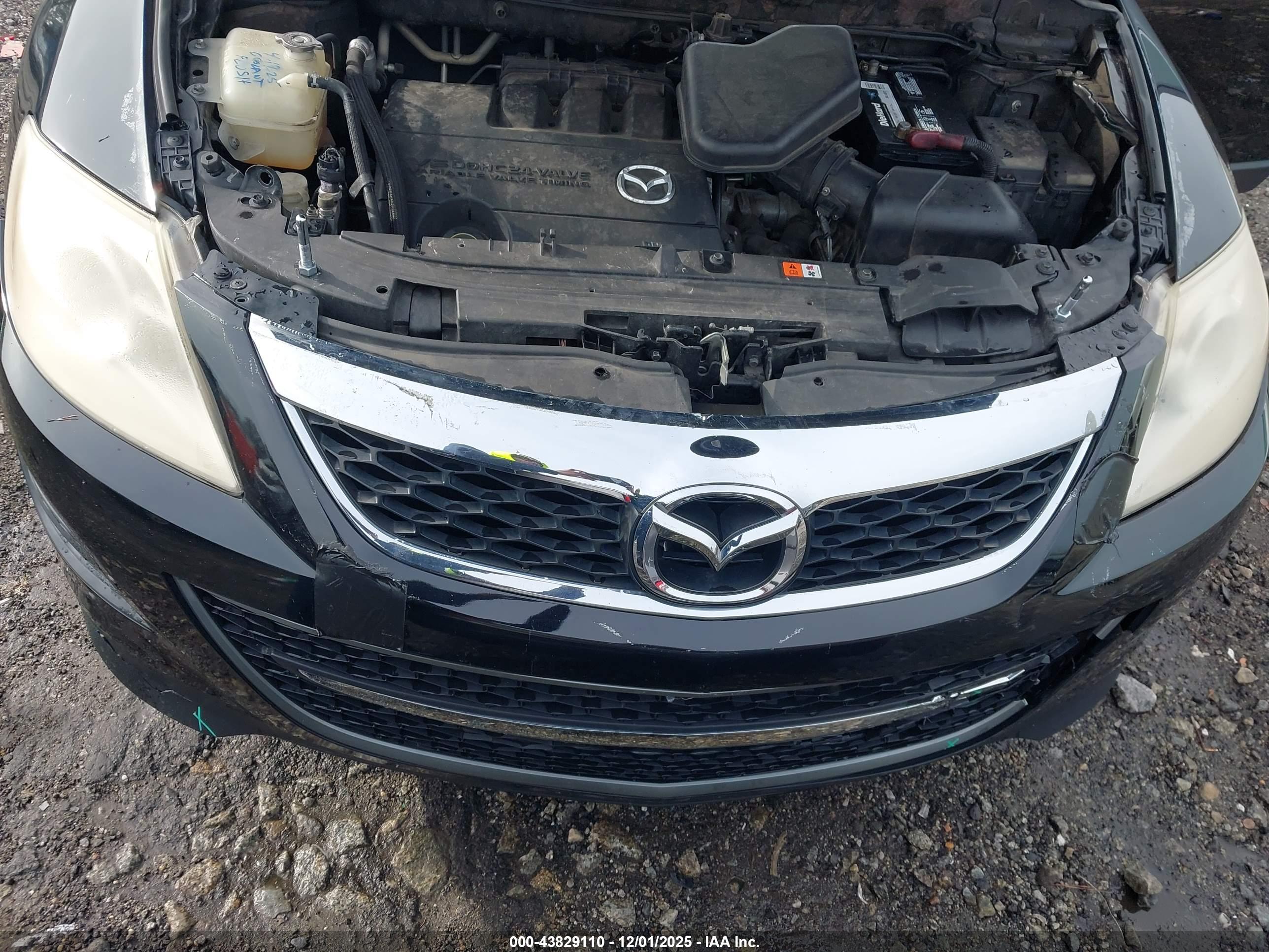 MAZDA CX-9 image 10