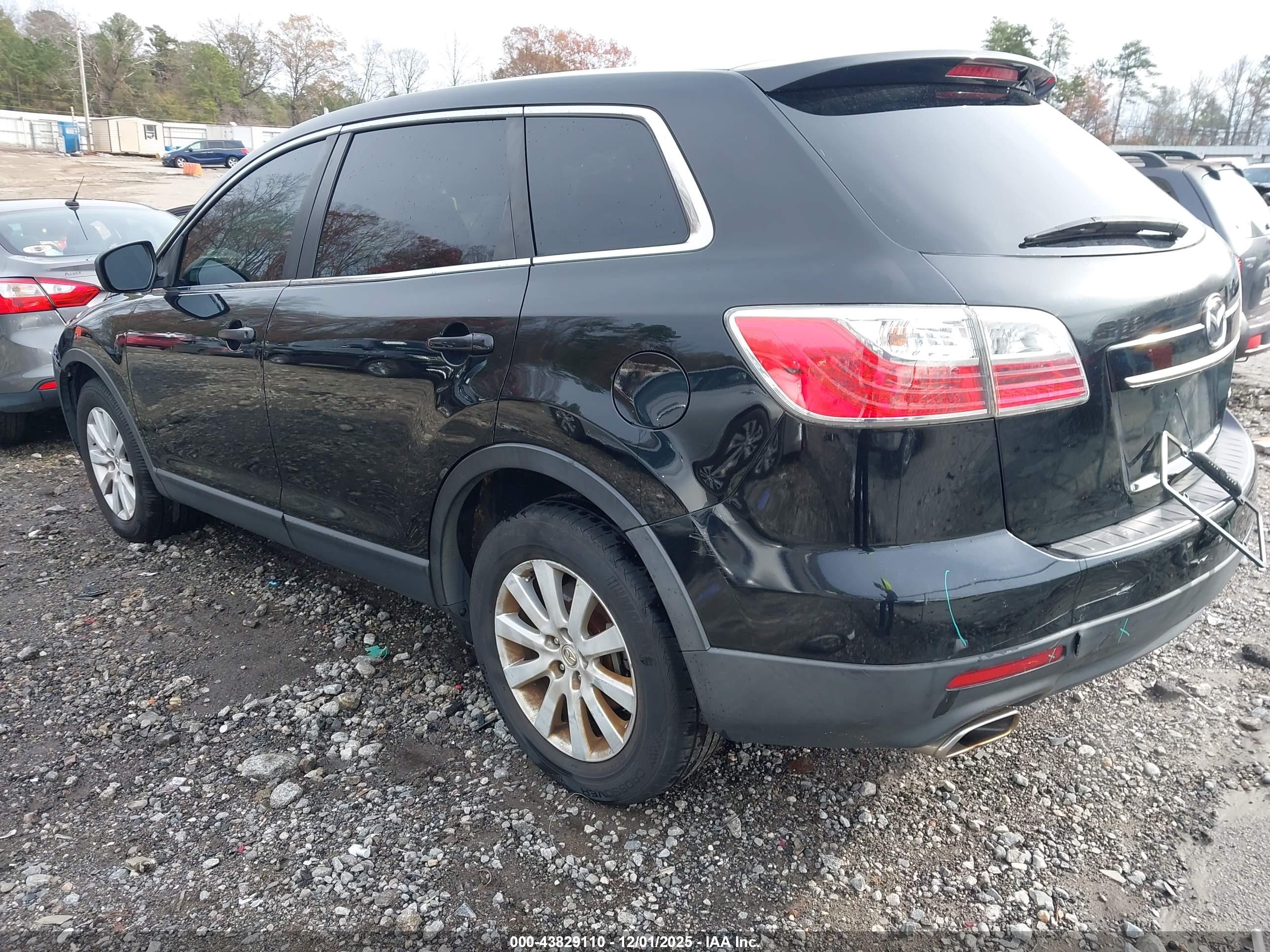 MAZDA CX-9 image 3
