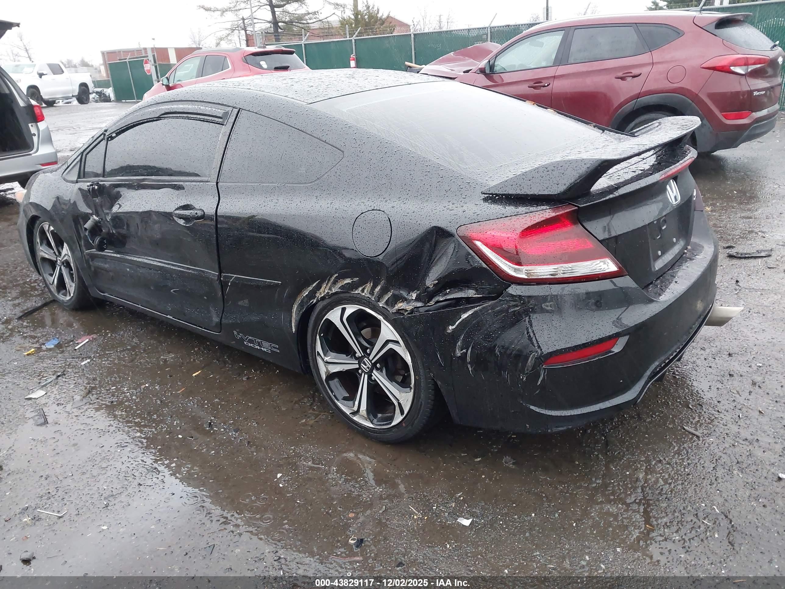 HONDA CIVIC image 3