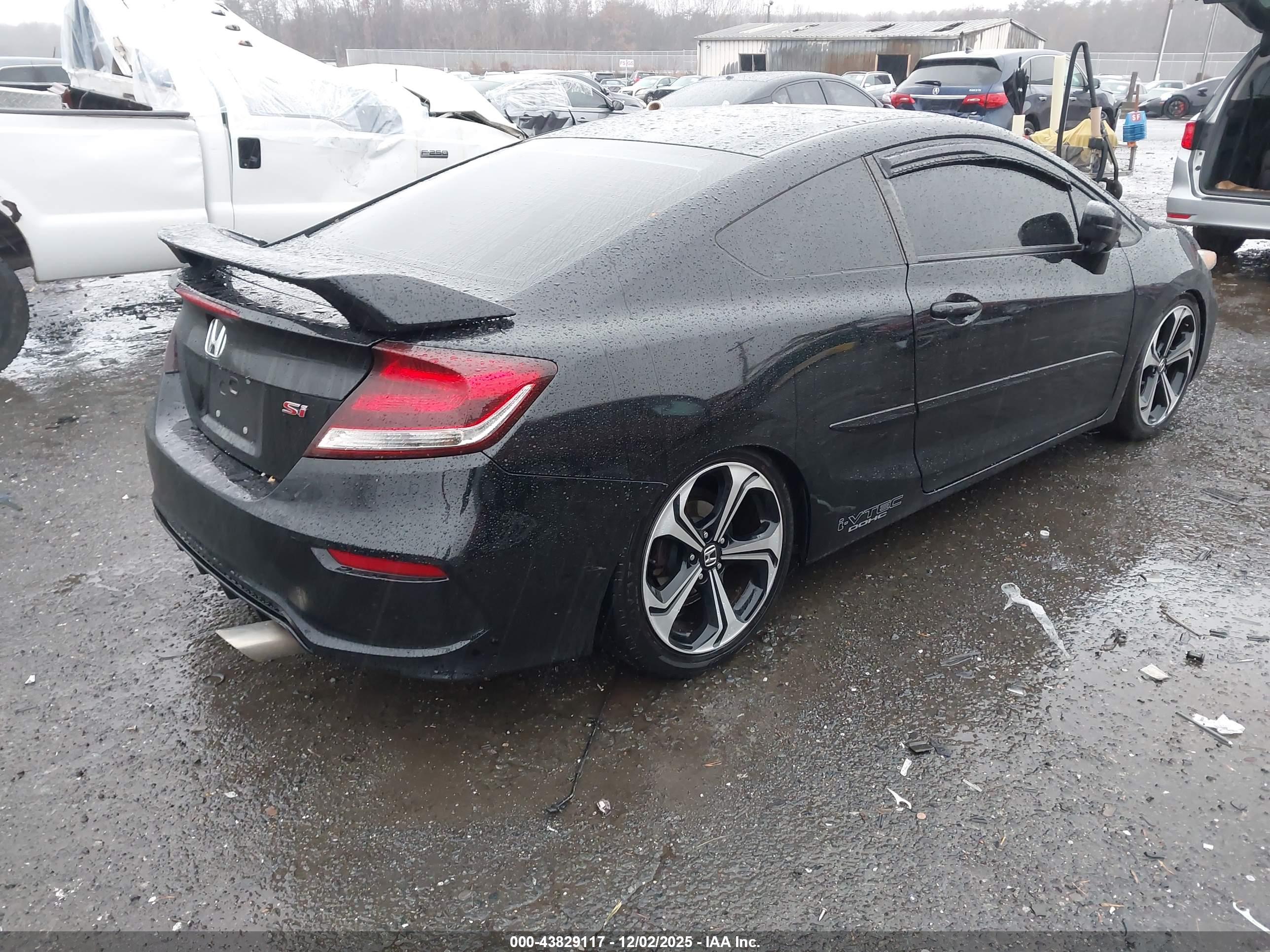 HONDA CIVIC image 4