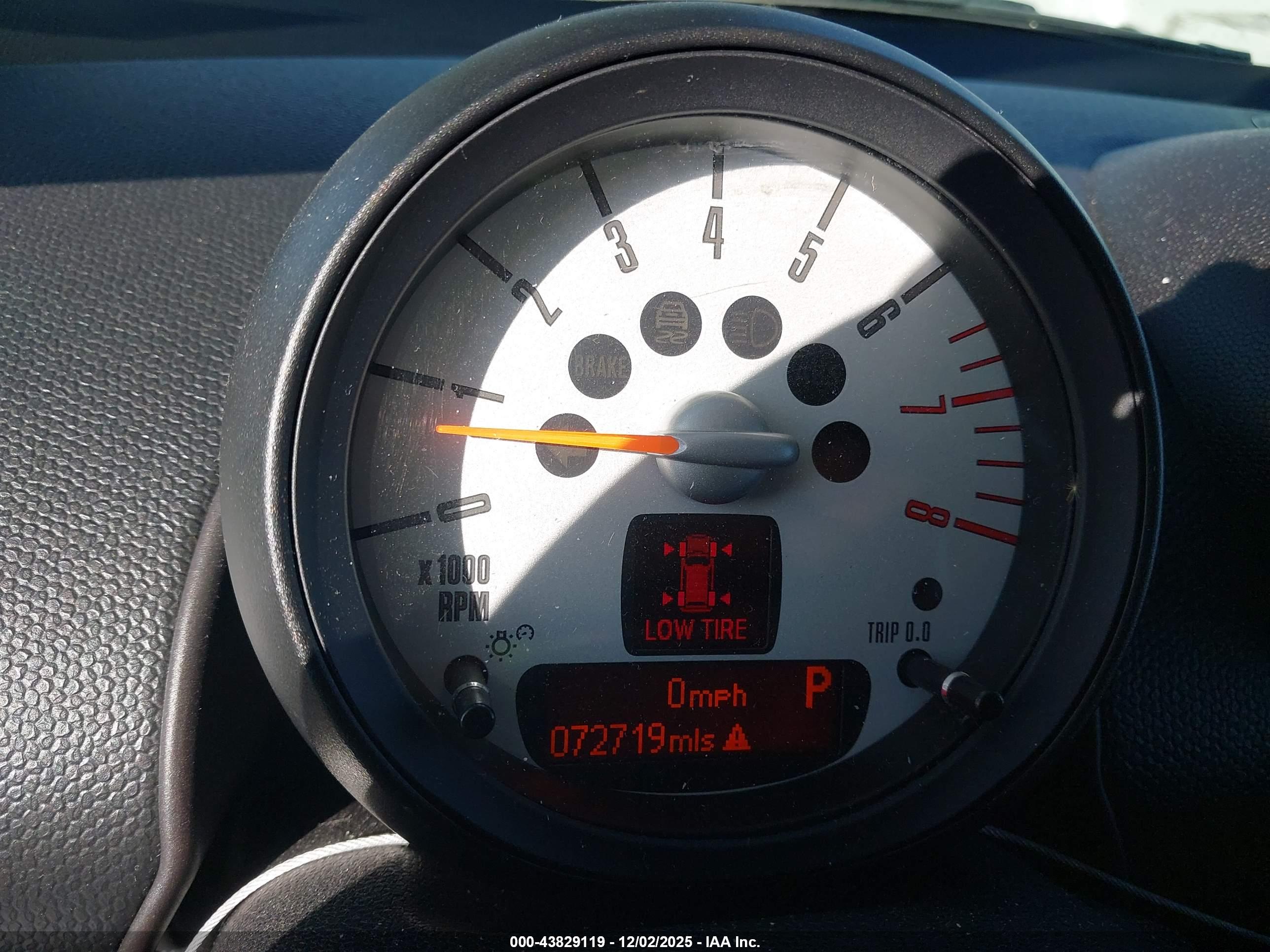 MINI COUNTRYMAN image 7