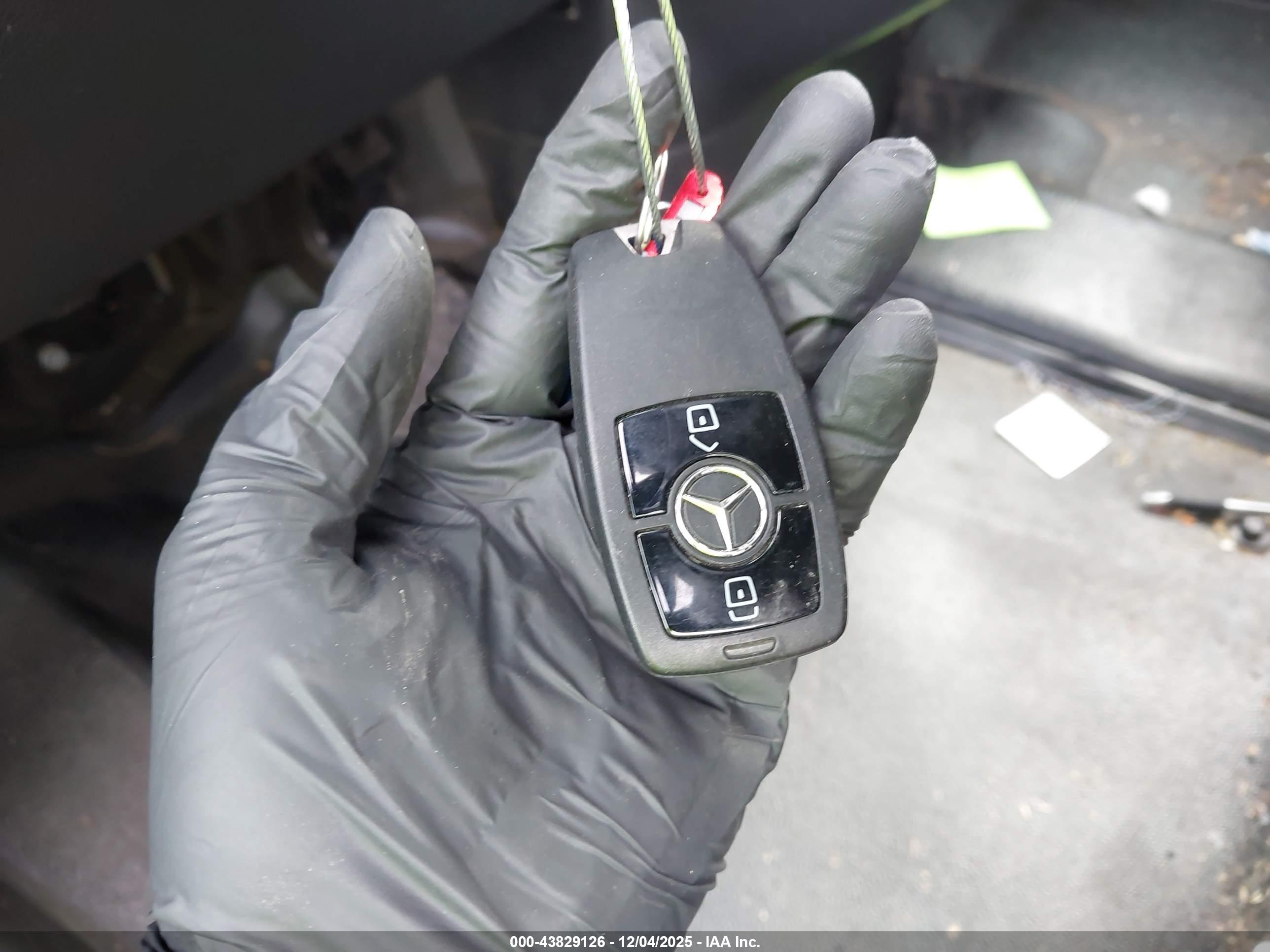 MERCEDES-BENZ SPRINTER image 11