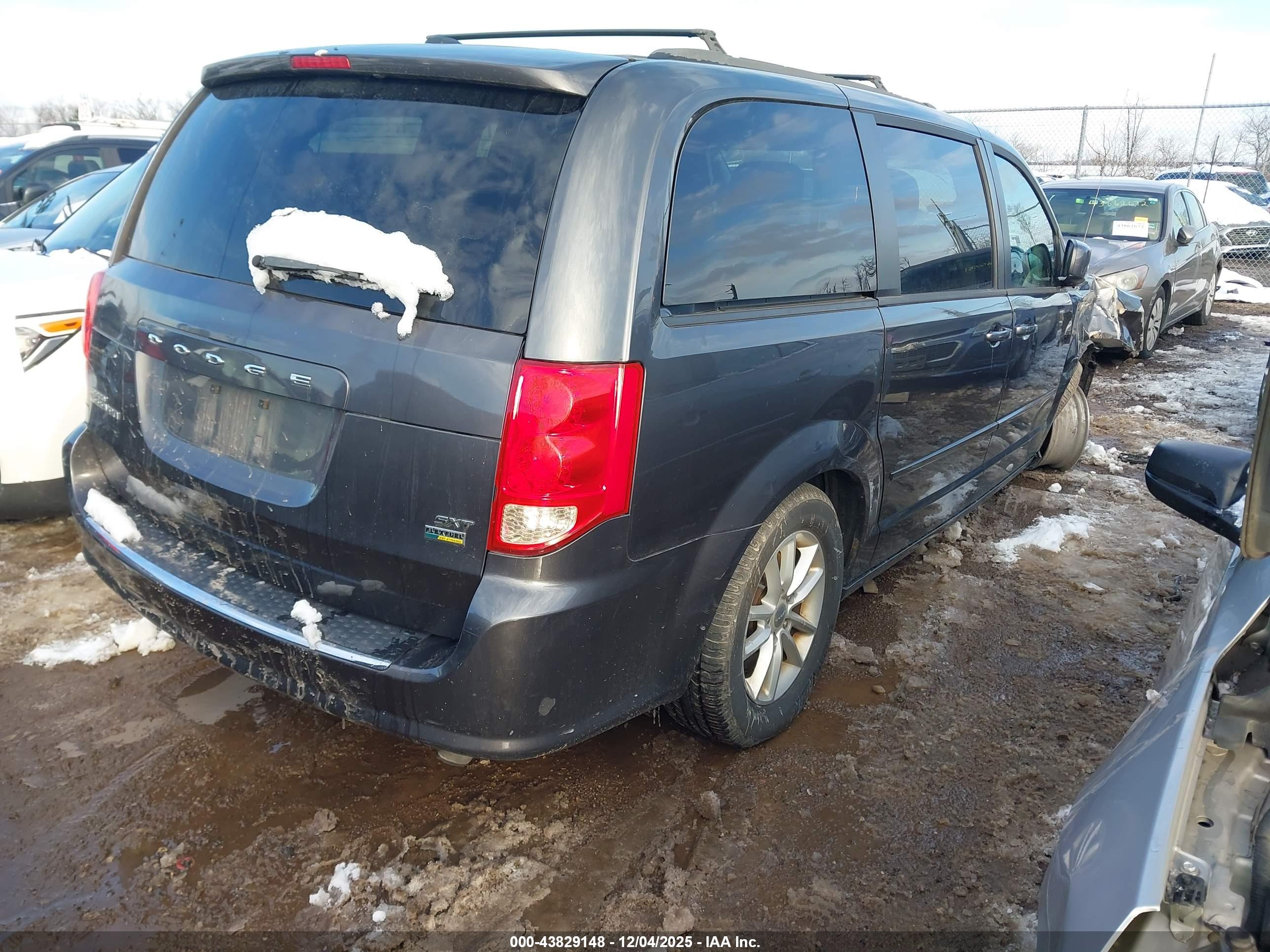 DODGE GRAND image 4