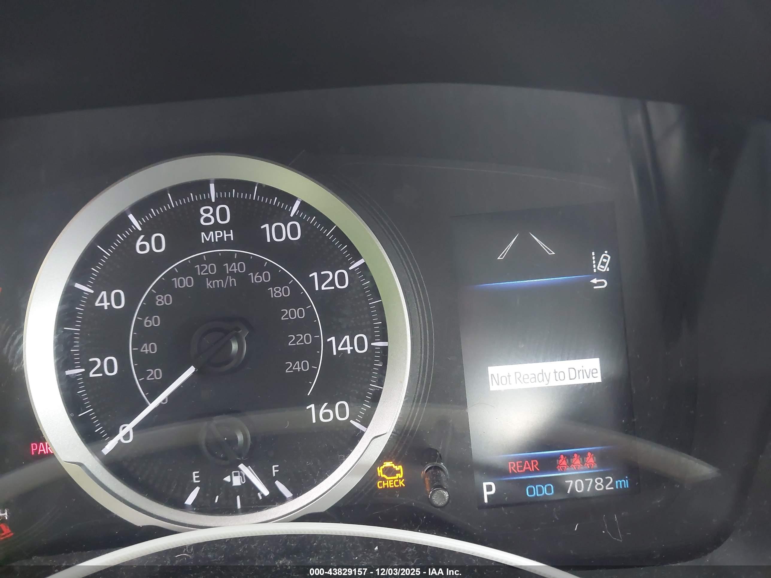 TOYOTA COROLLA image 7