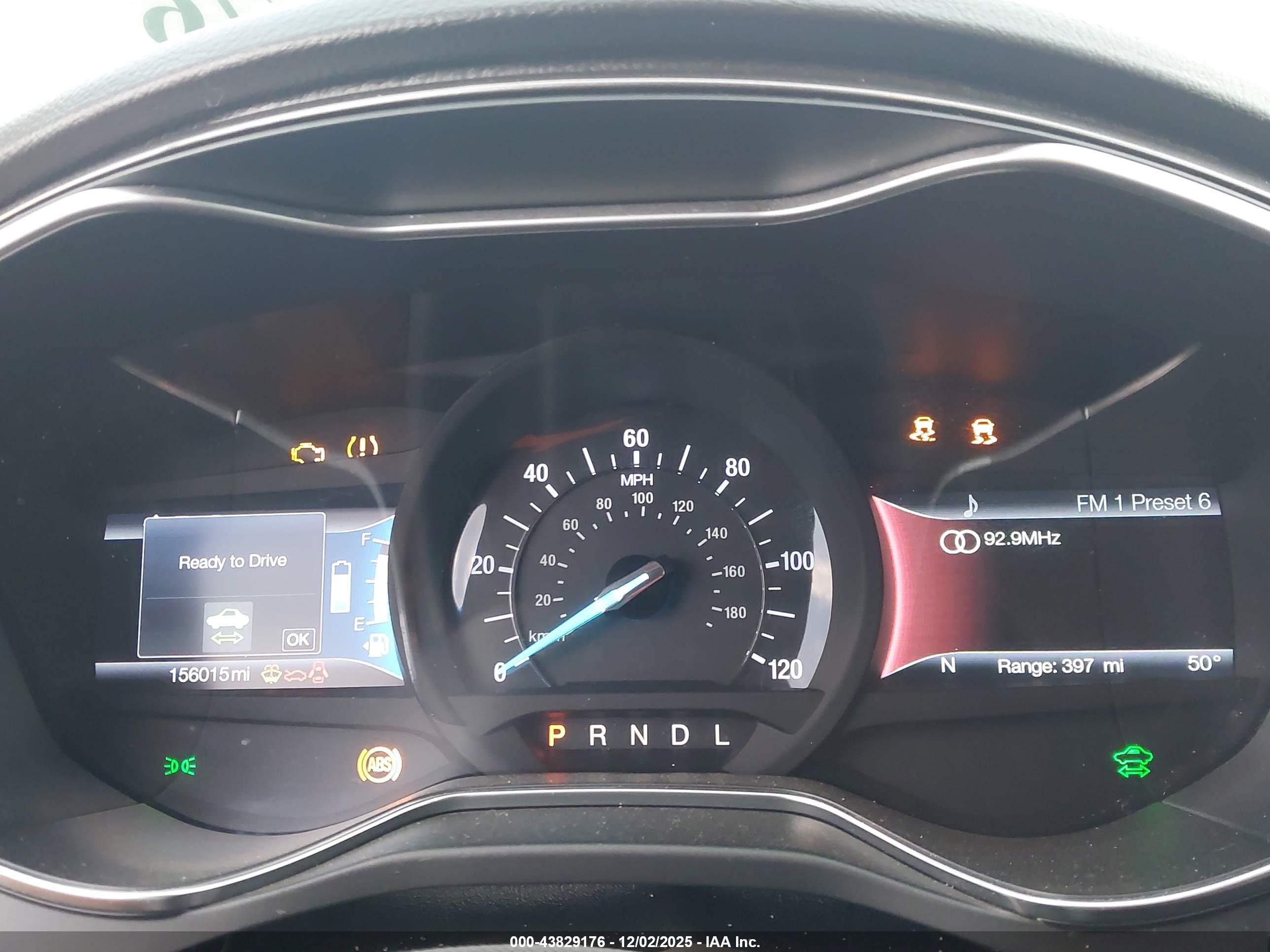 FORD FUSION image 7