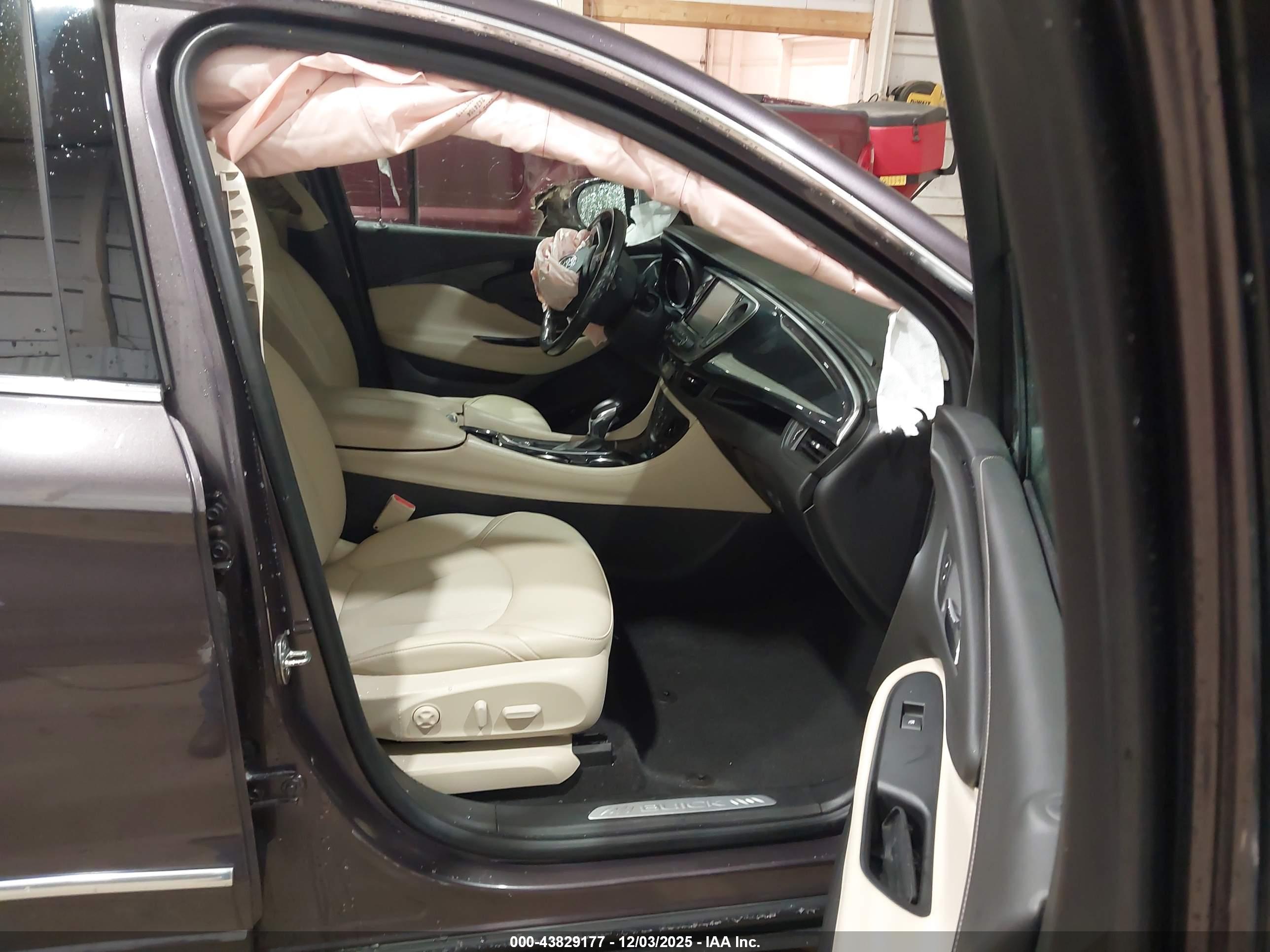 BUICK ENVISION image 5