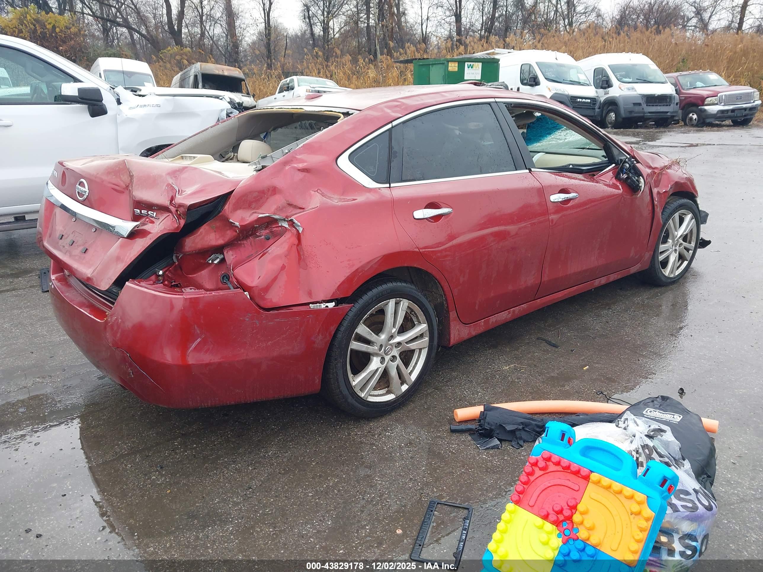 NISSAN ALTIMA image 4