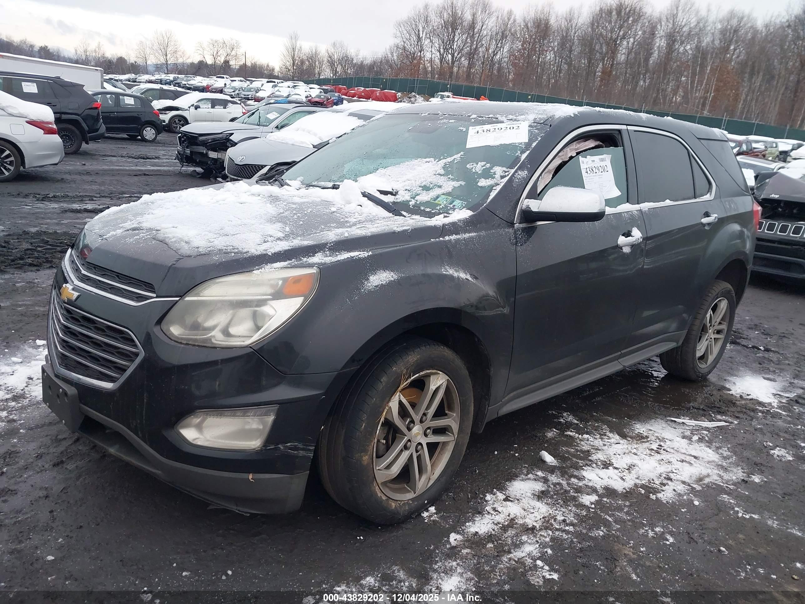 CHEVROLET EQUINOX image 2