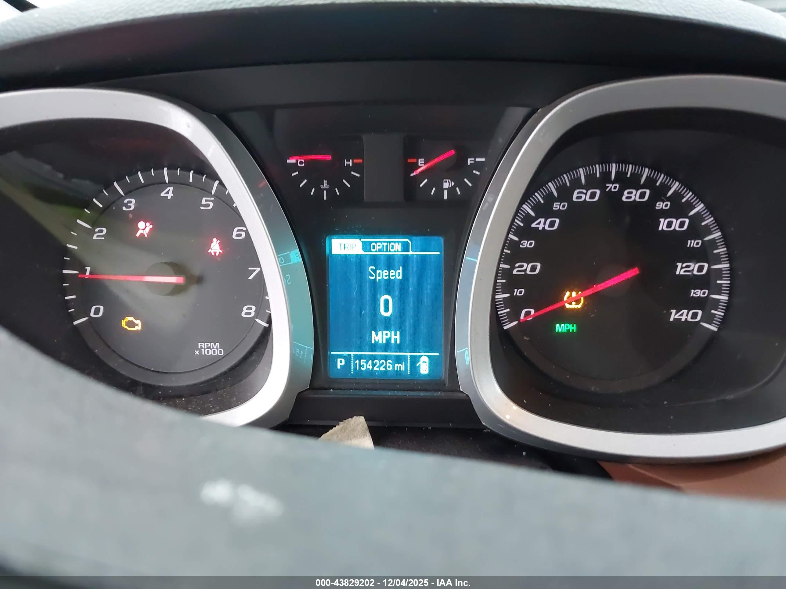 CHEVROLET EQUINOX image 7