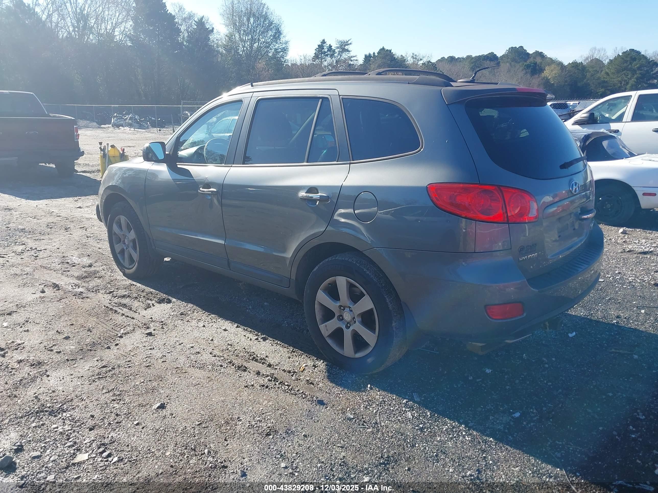 HYUNDAI SANTA image 3