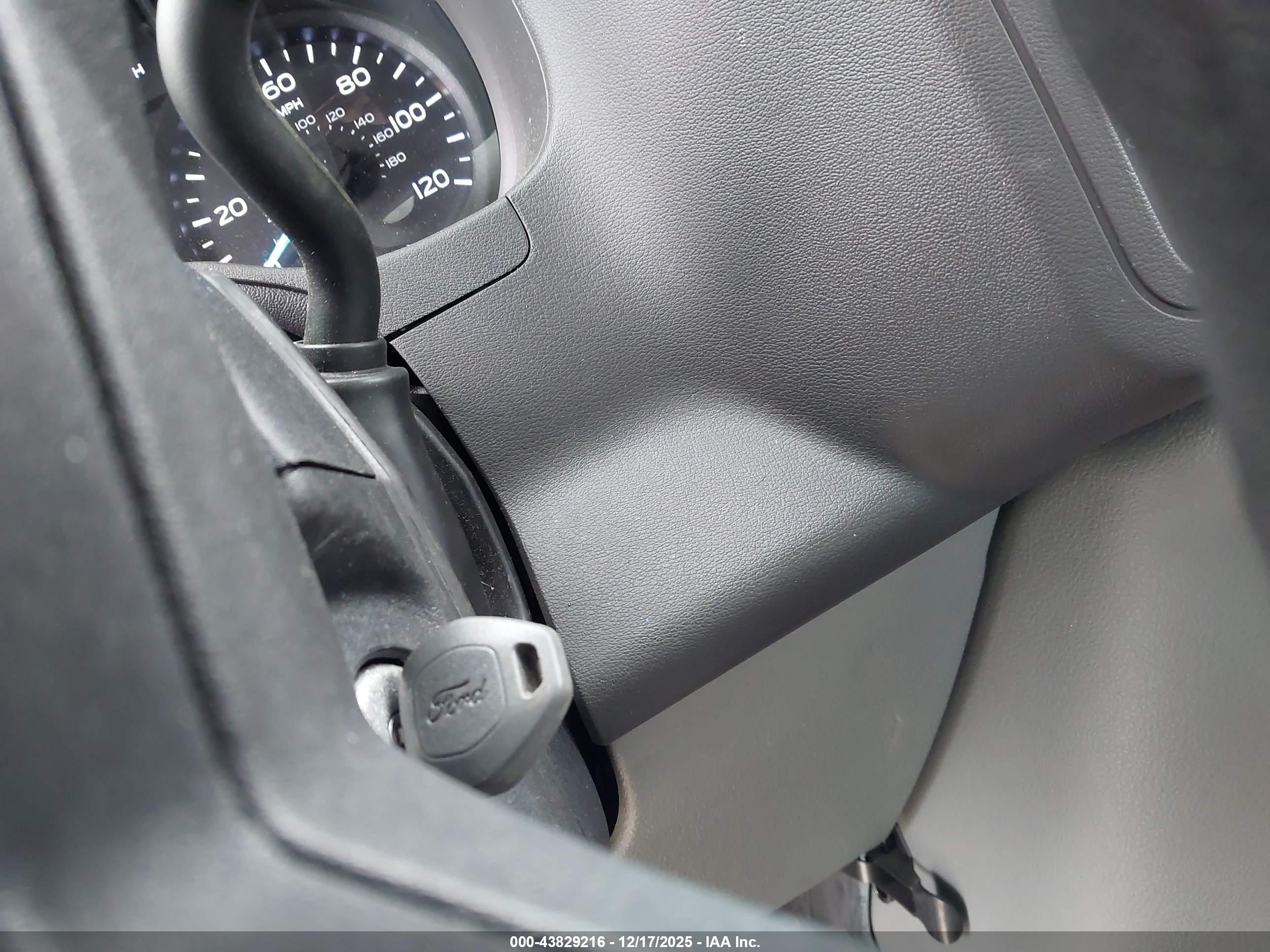FORD E-350 image 11