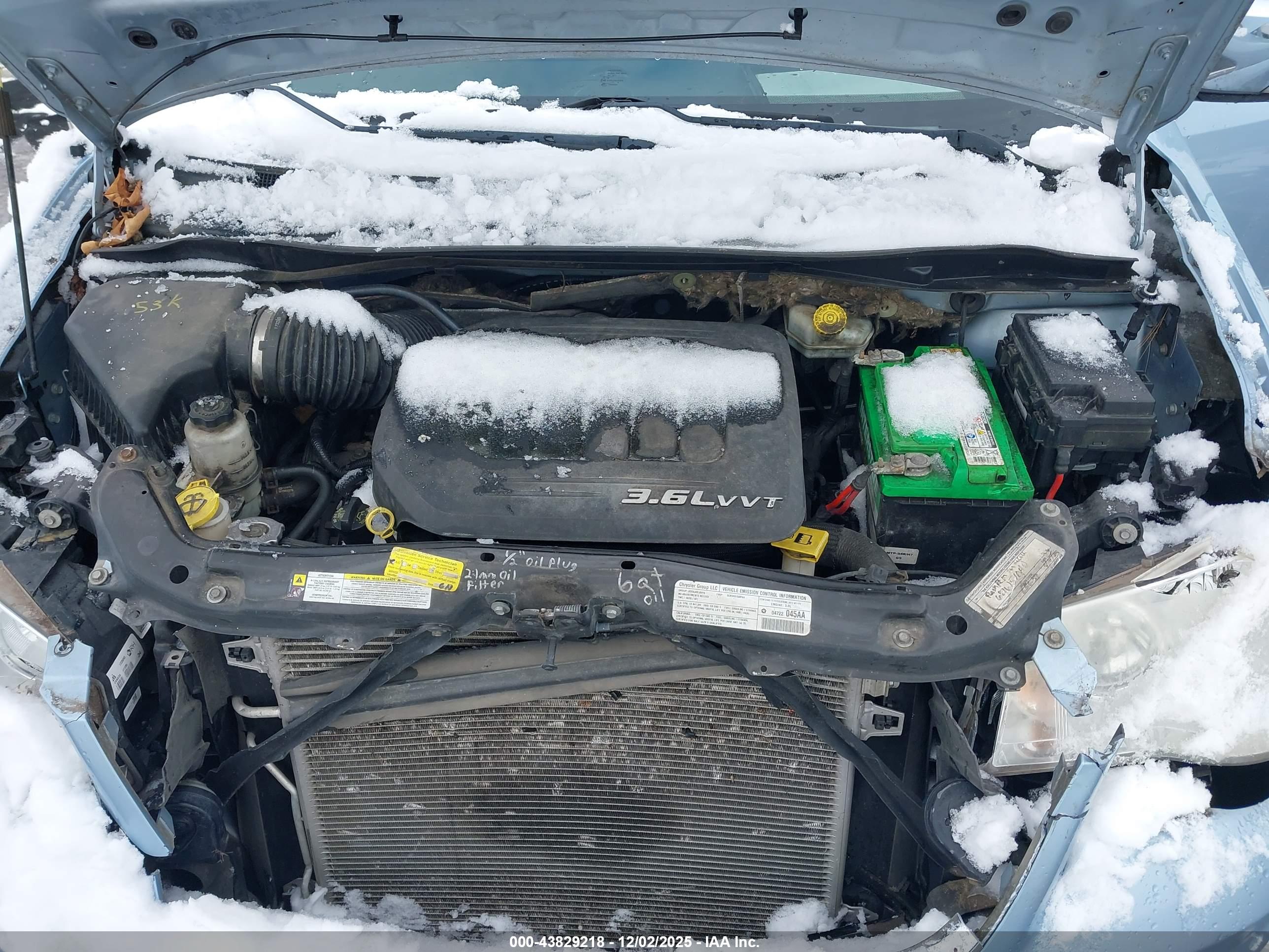 CHRYSLER TOWN image 10