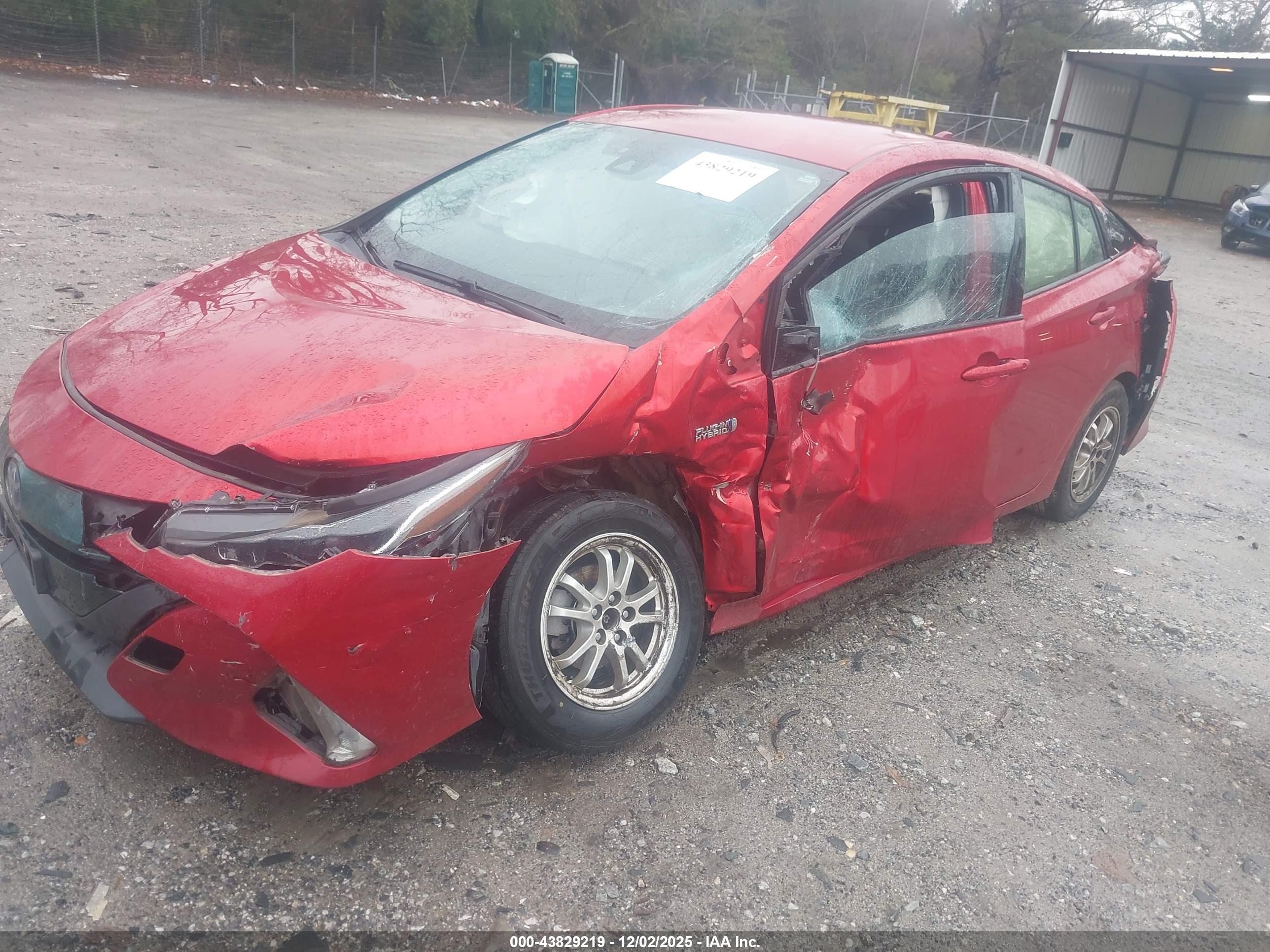 TOYOTA PRIUS image 2