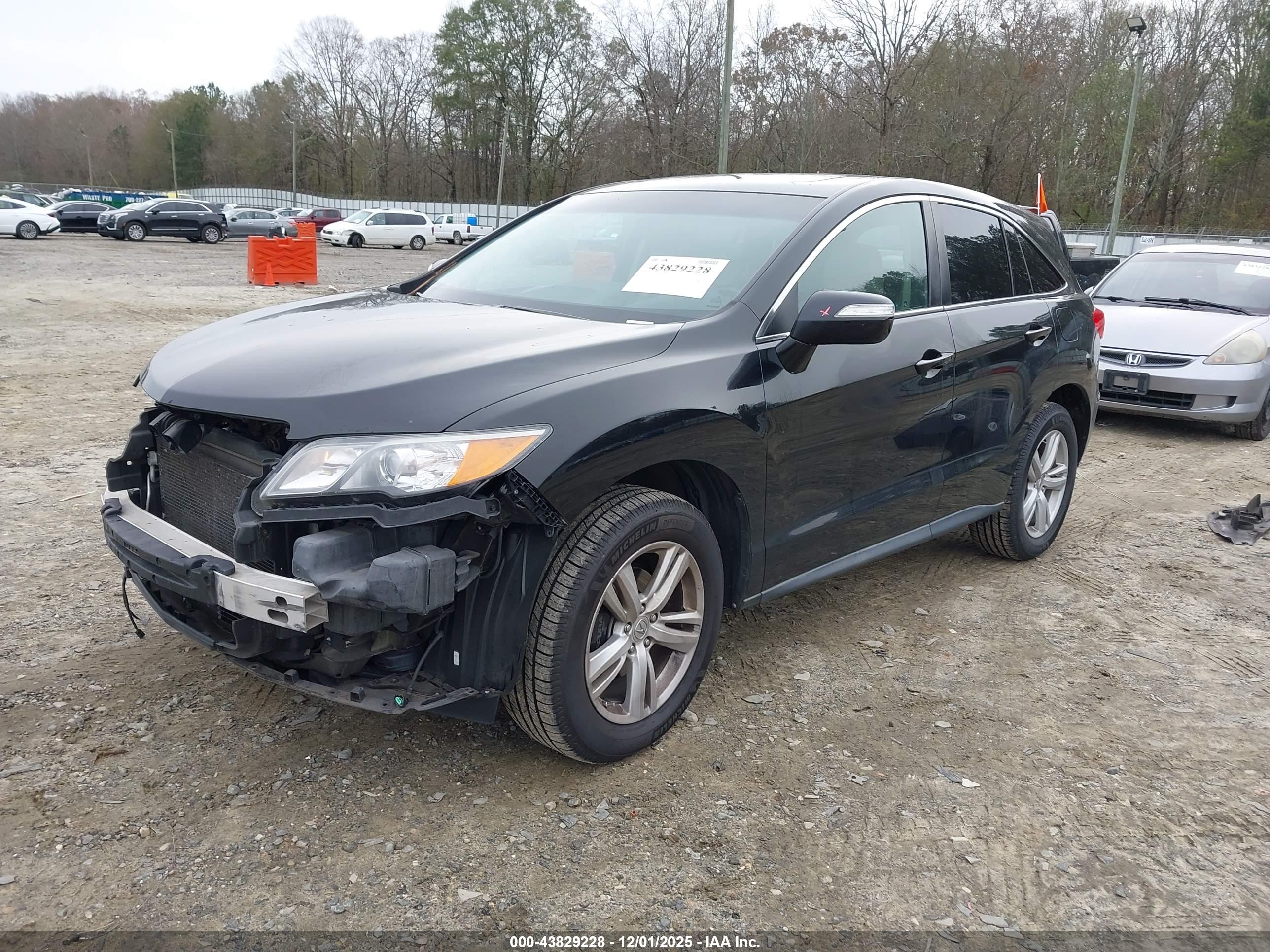 ACURA RDX image 2
