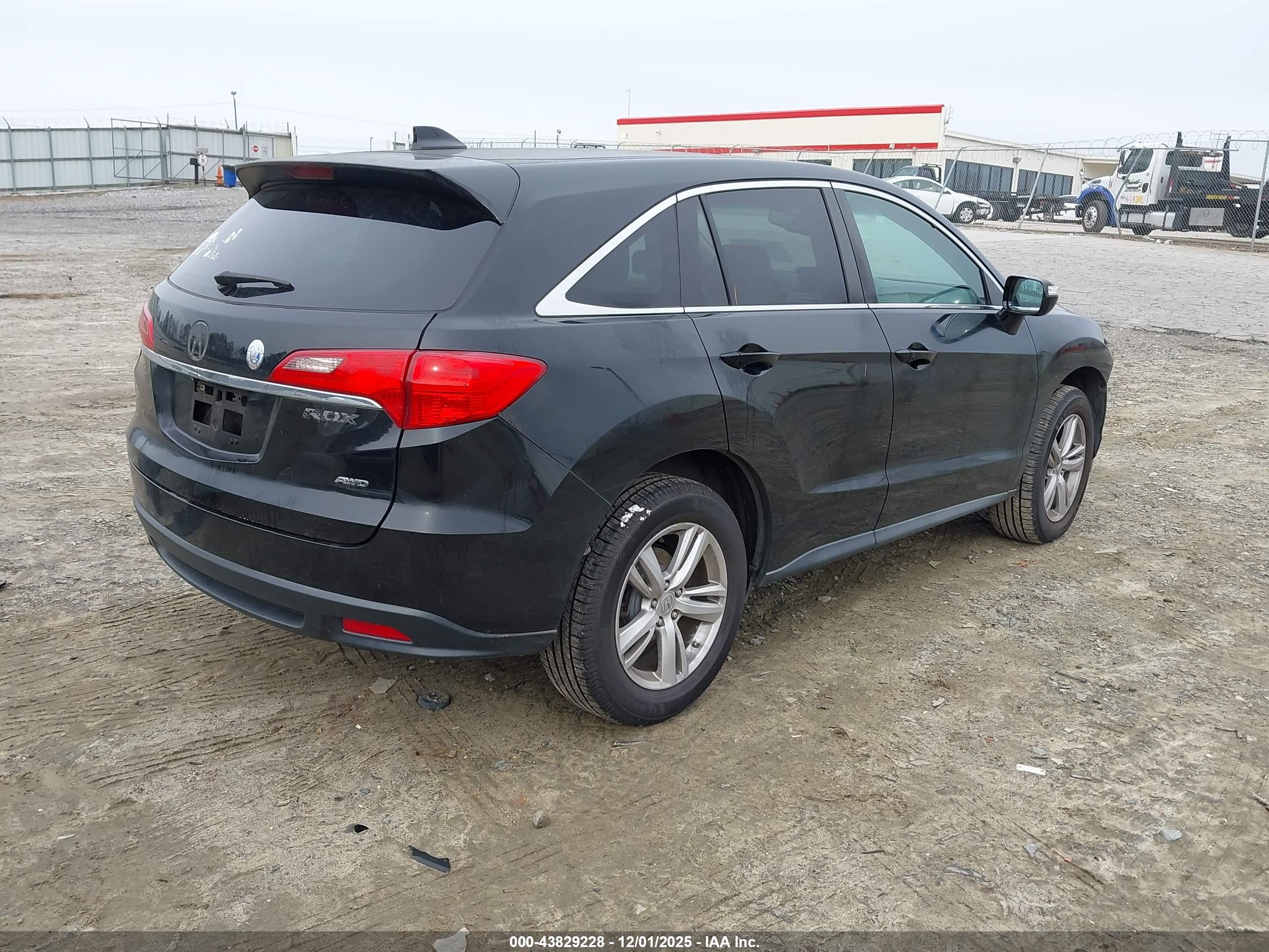 ACURA RDX image 4