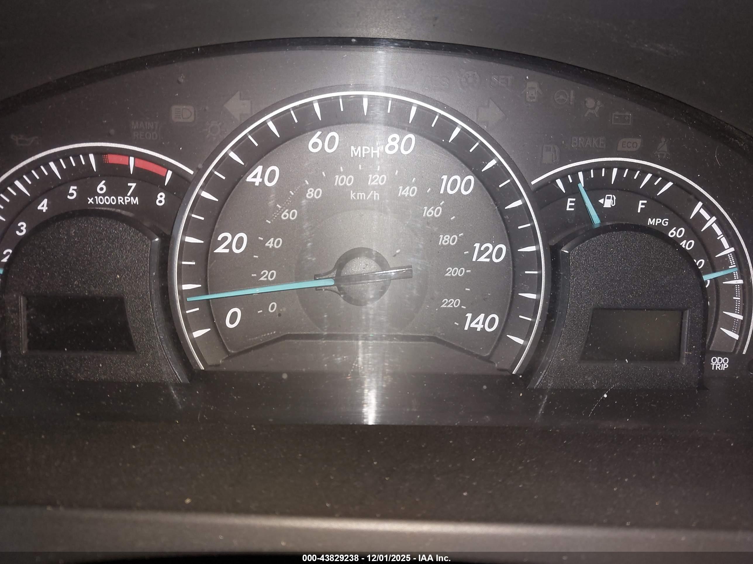 TOYOTA CAMRY image 7