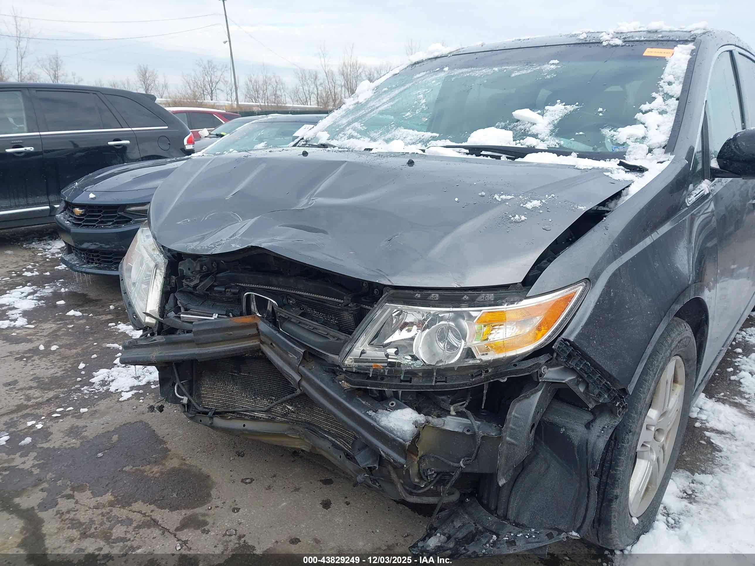 HONDA ODYSSEY image 6