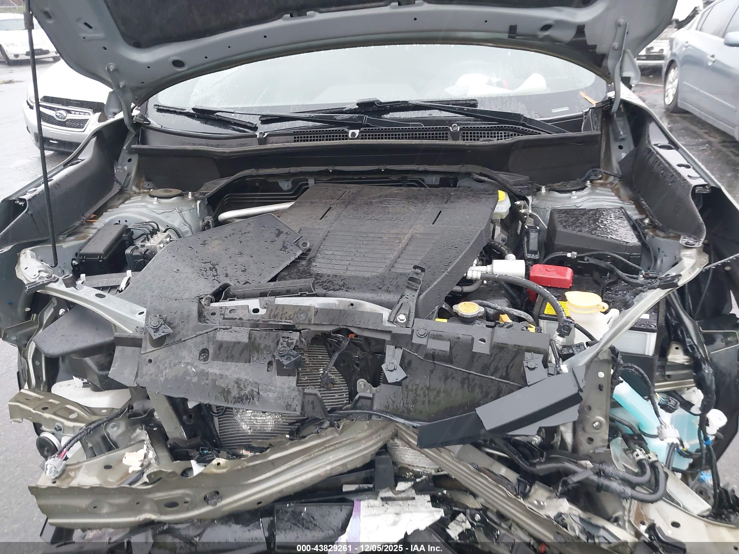 SUBARU FORESTER image 10