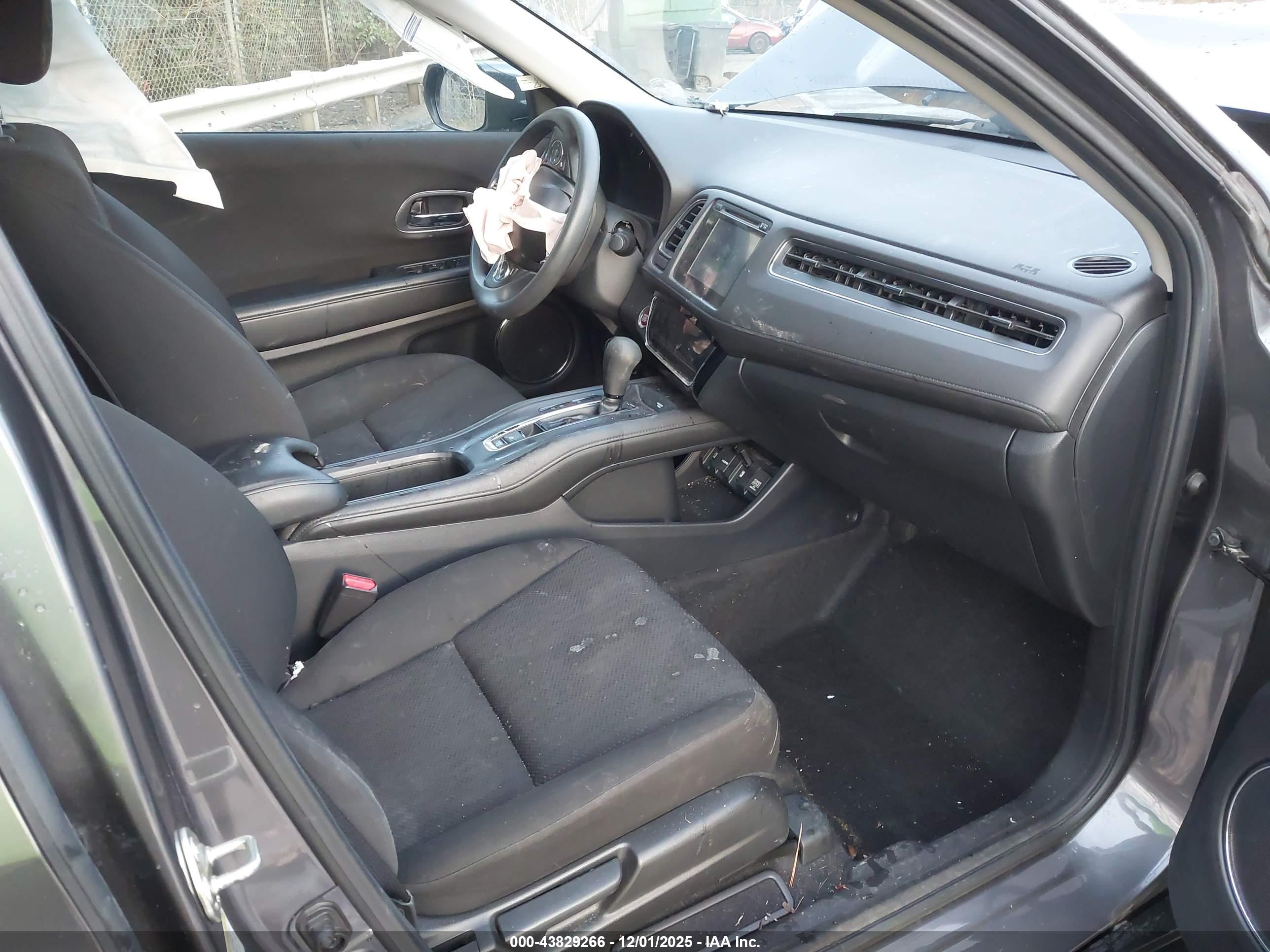 HONDA HR-V image 5