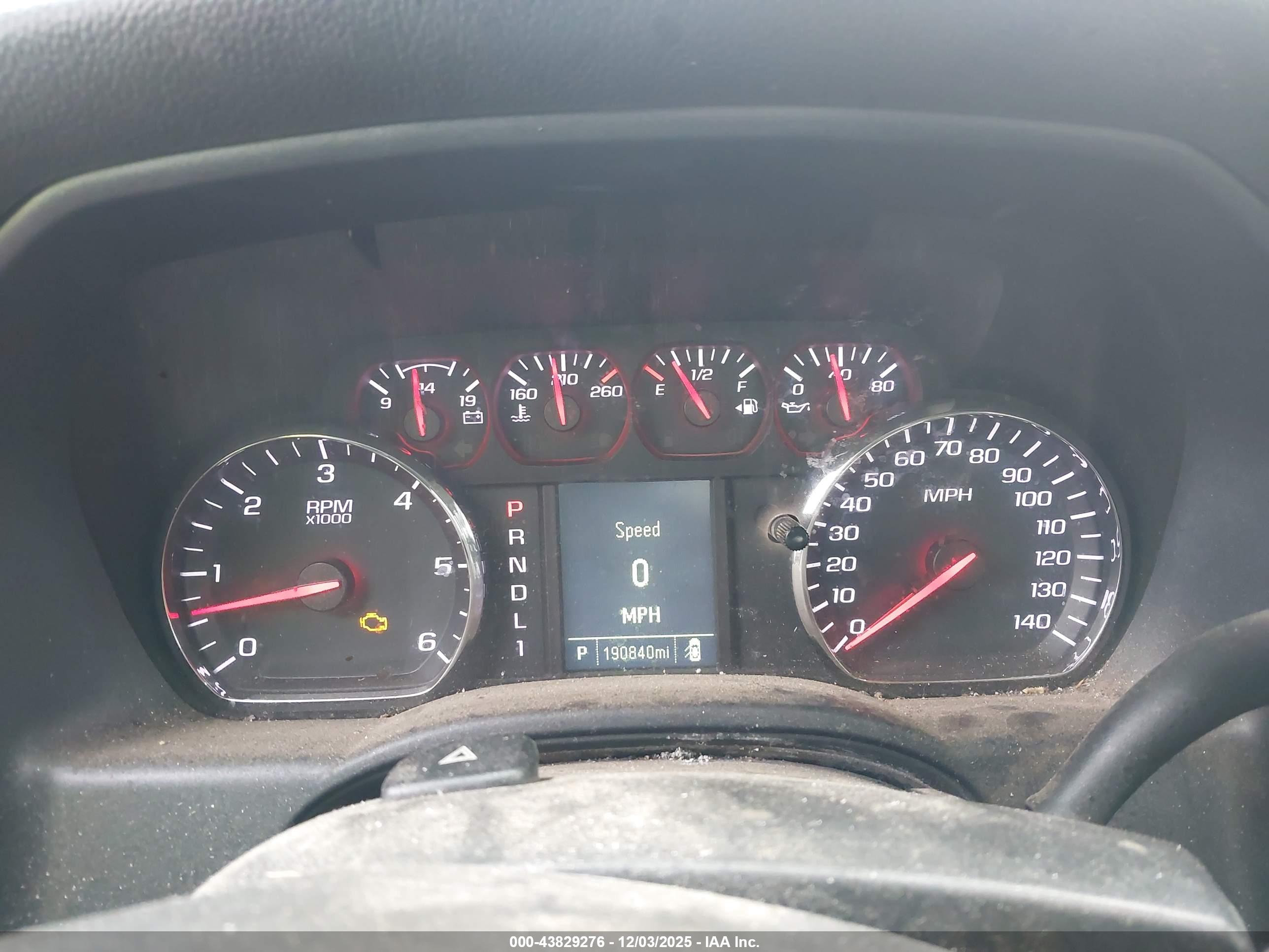 CHEVROLET SILVERADO image 7