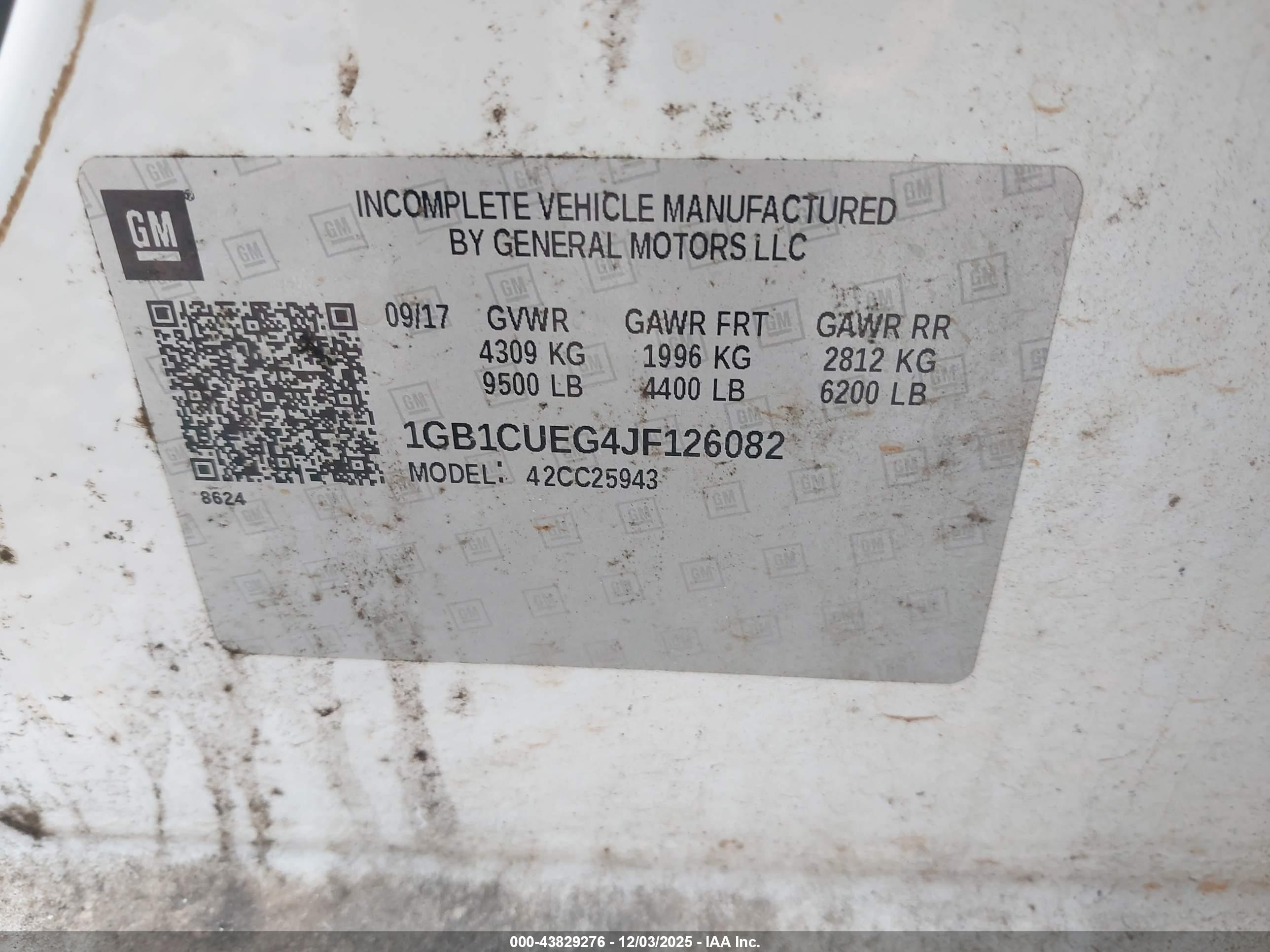 CHEVROLET SILVERADO image 9