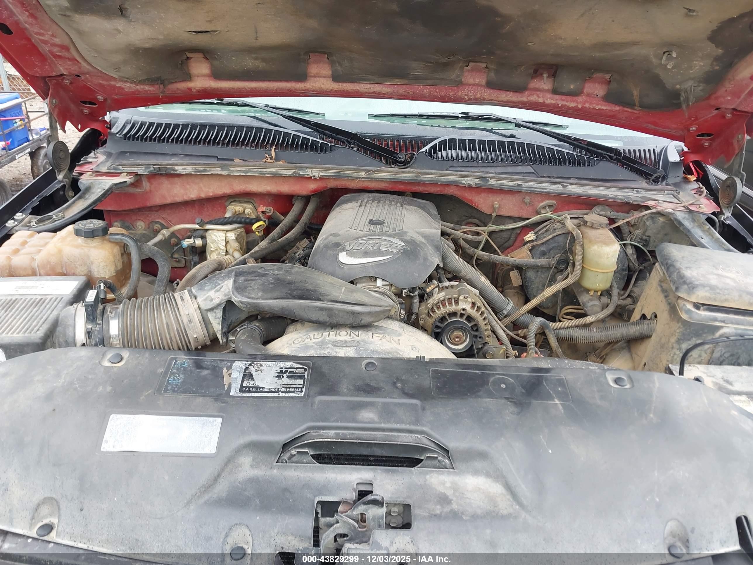 CHEVROLET SILVERADO image 10