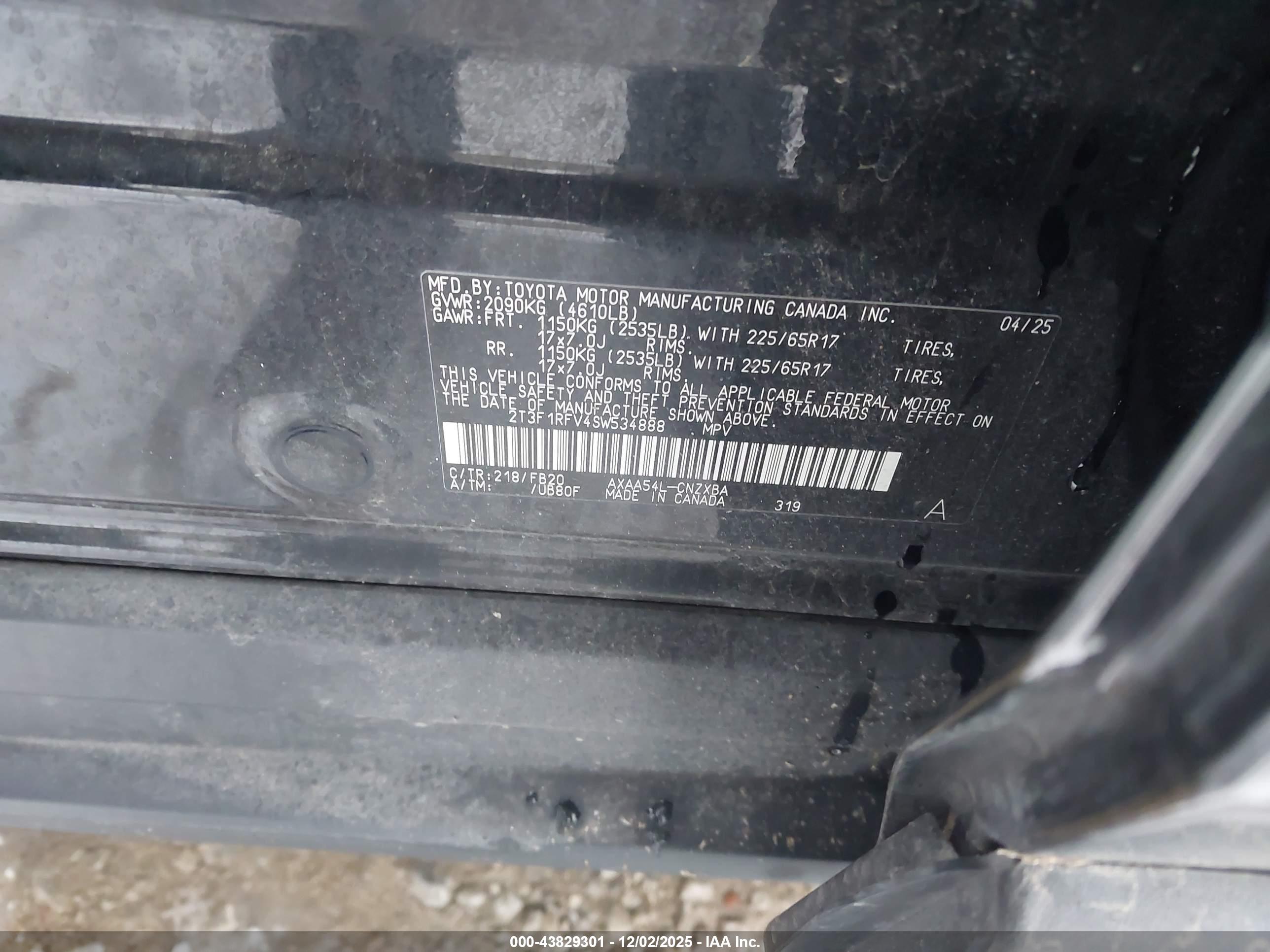 TOYOTA RAV4 image 9