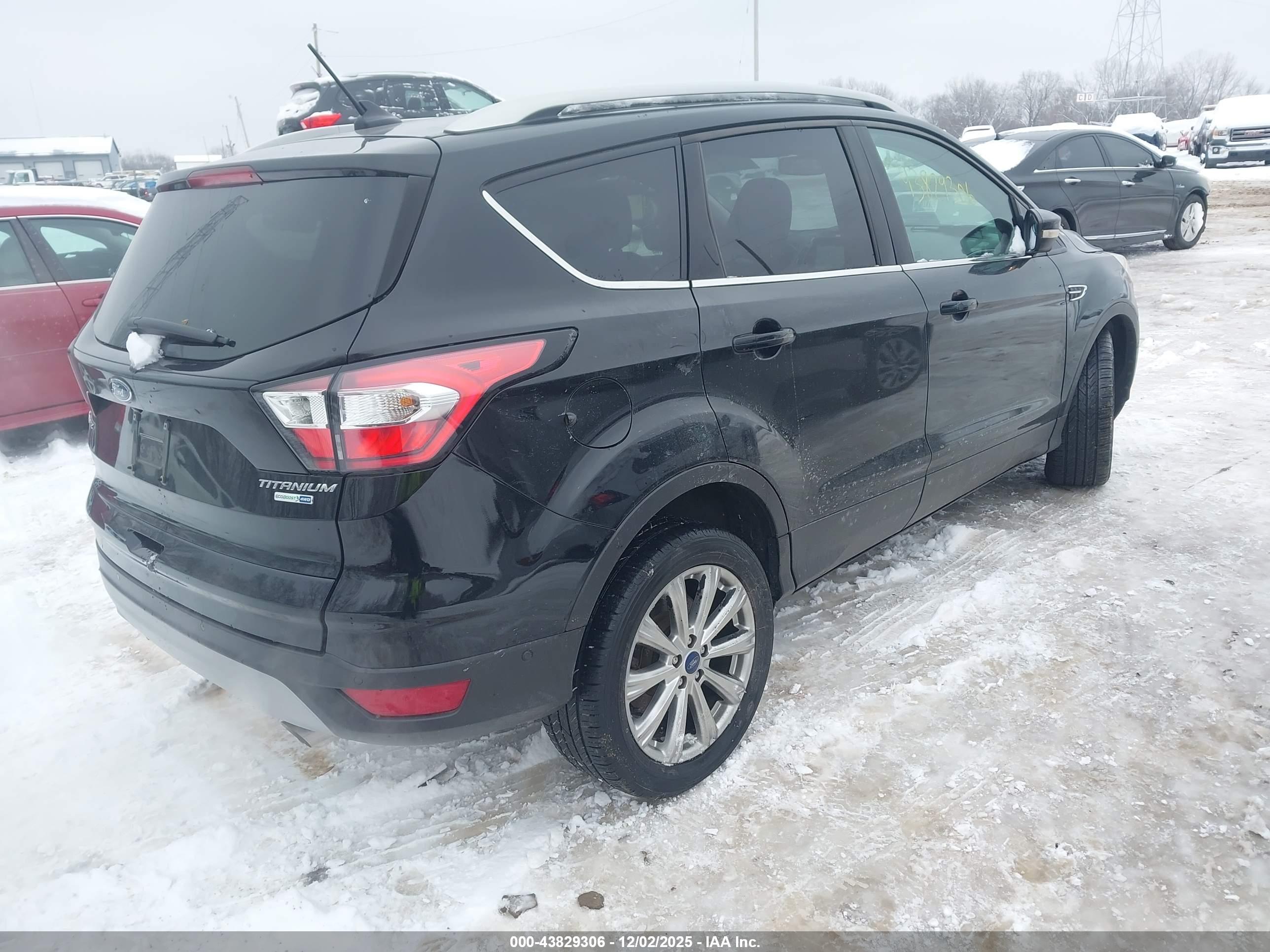 FORD ESCAPE image 4
