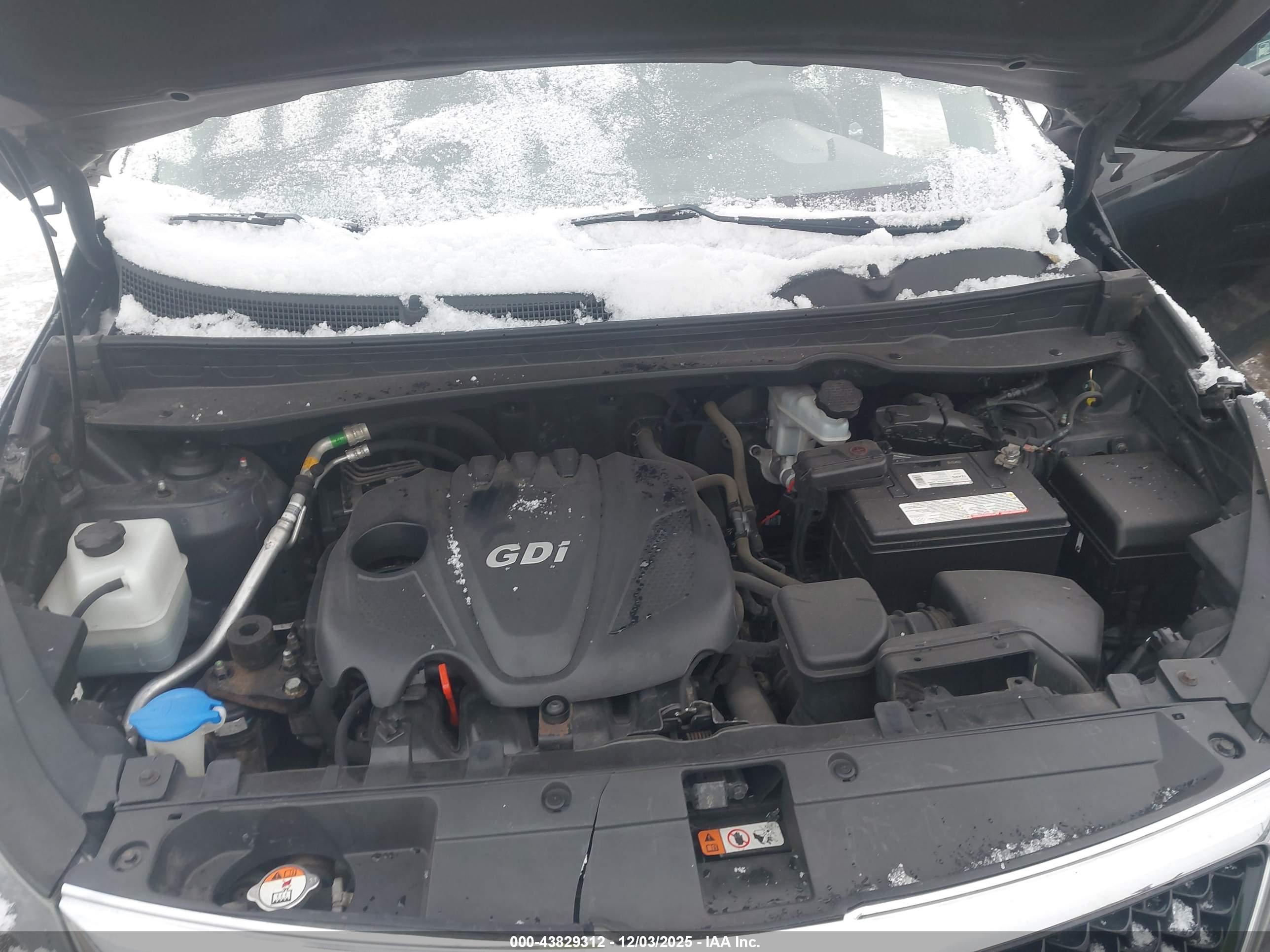 KIA SPORTAGE image 10