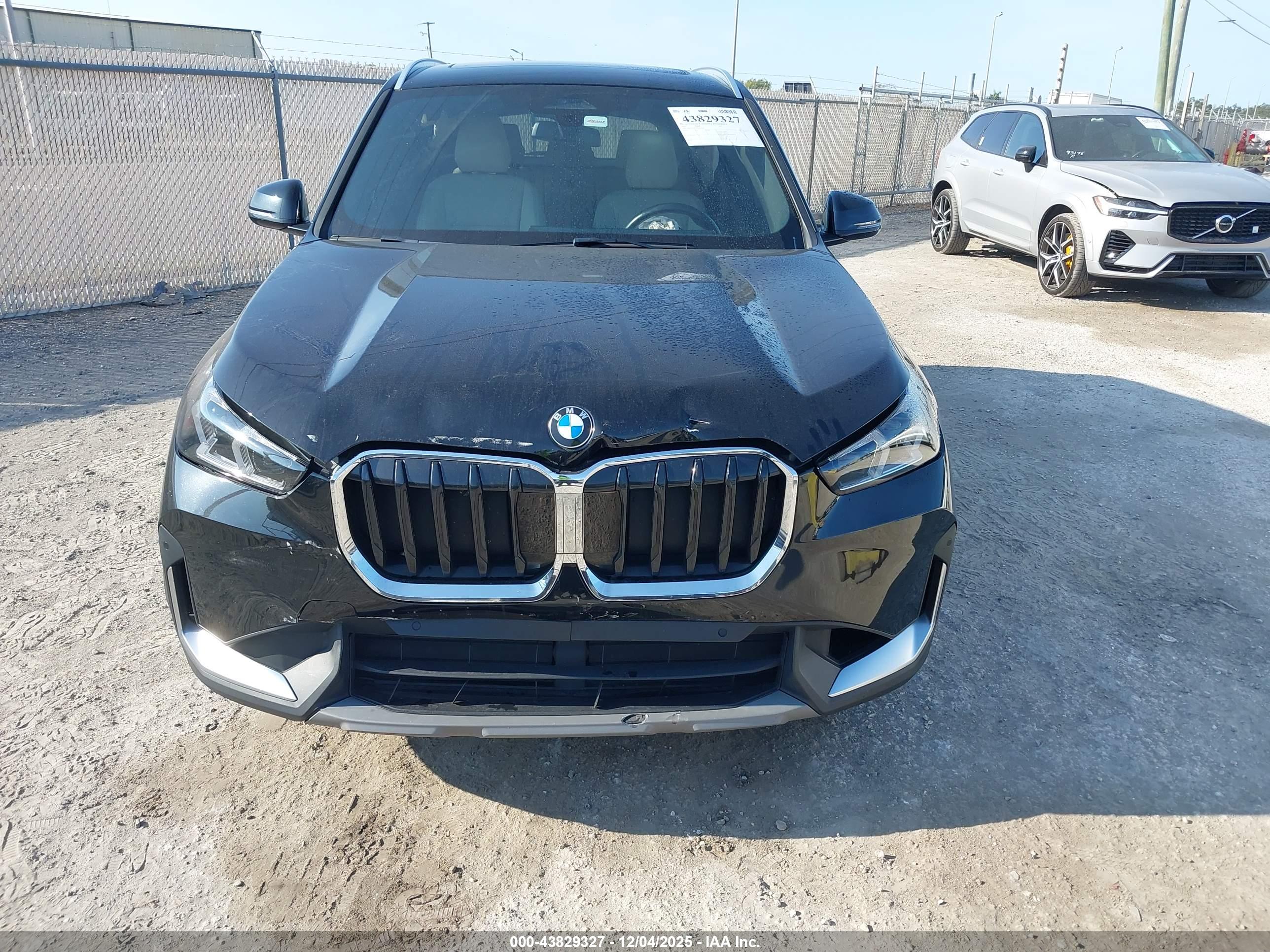 BMW X1 image 6