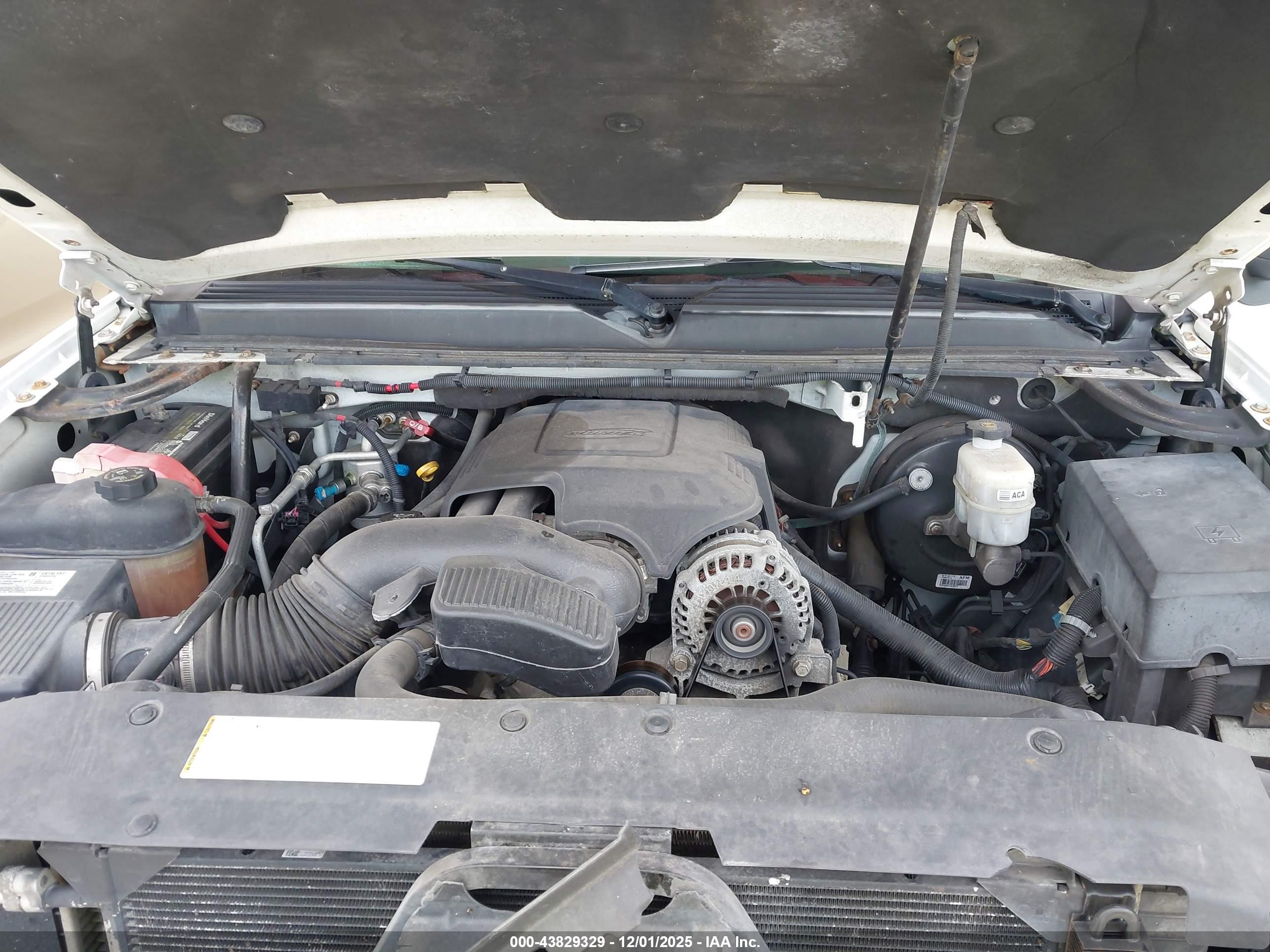 CHEVROLET AVALANCHE image 10