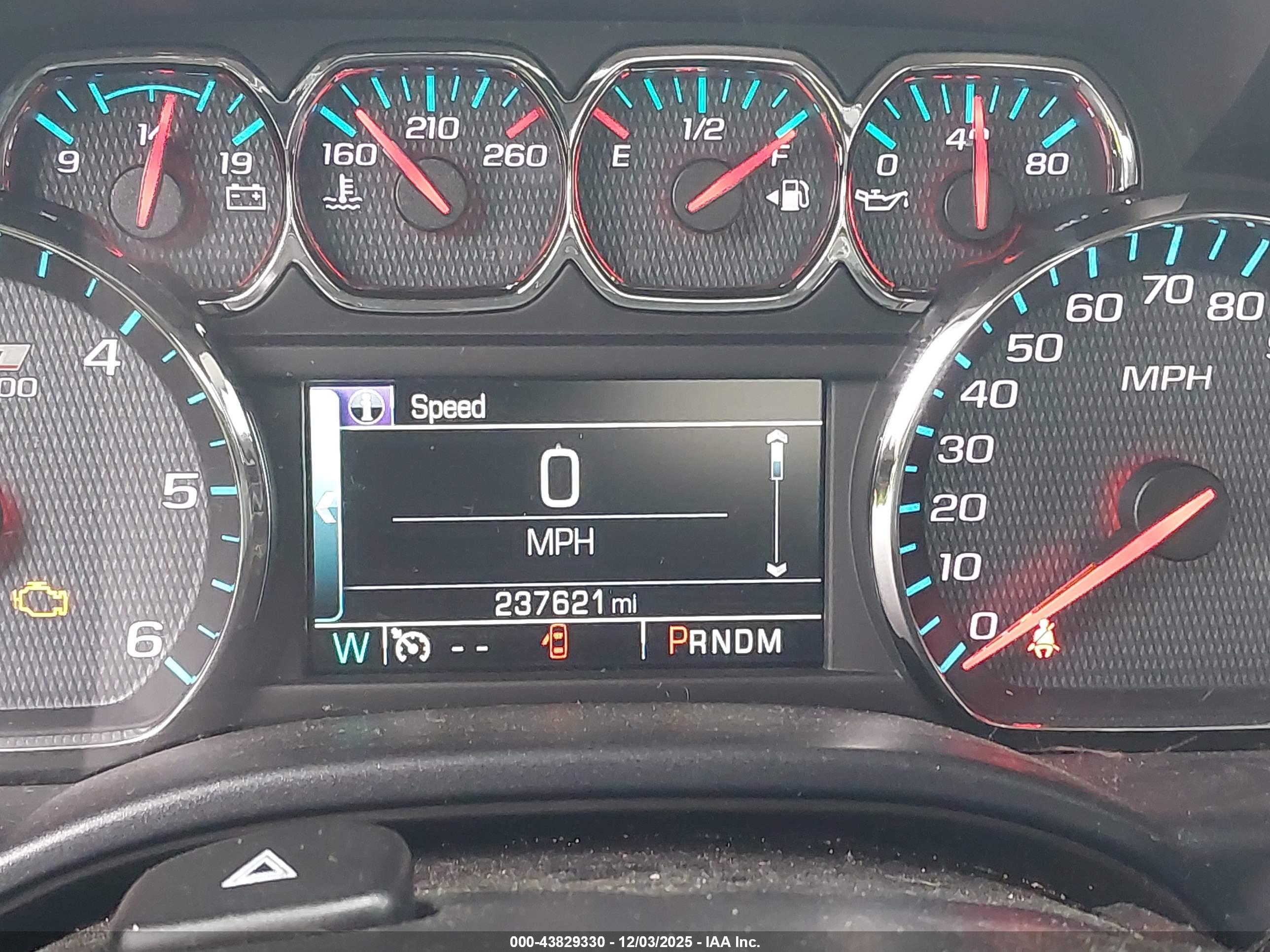 CHEVROLET SILVERADO image 7