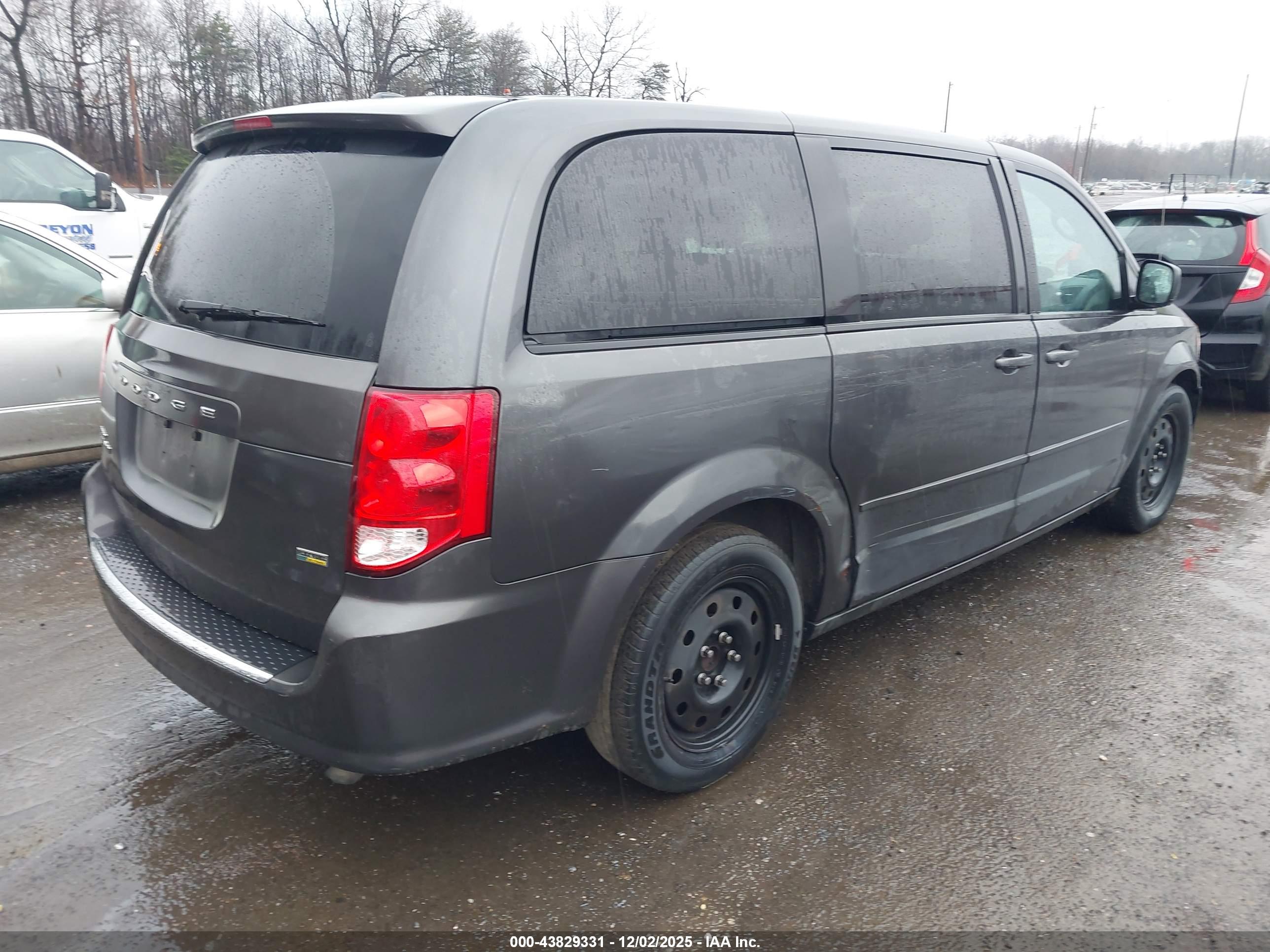 DODGE GRAND image 4