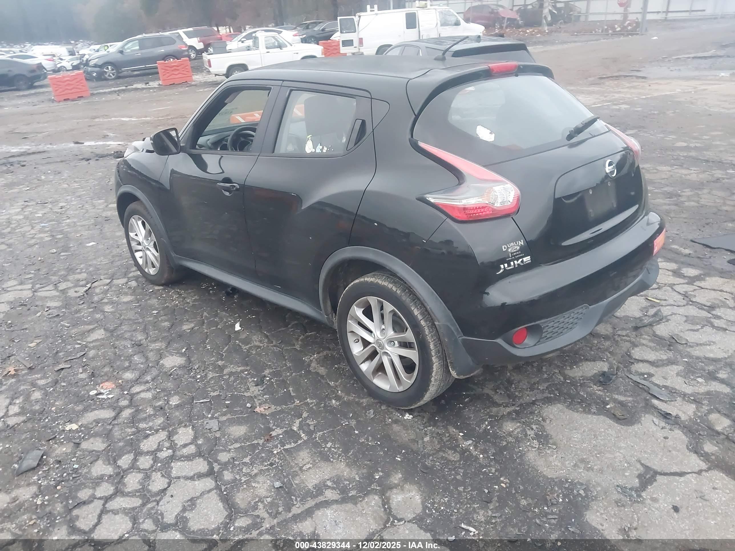 NISSAN JUKE image 3
