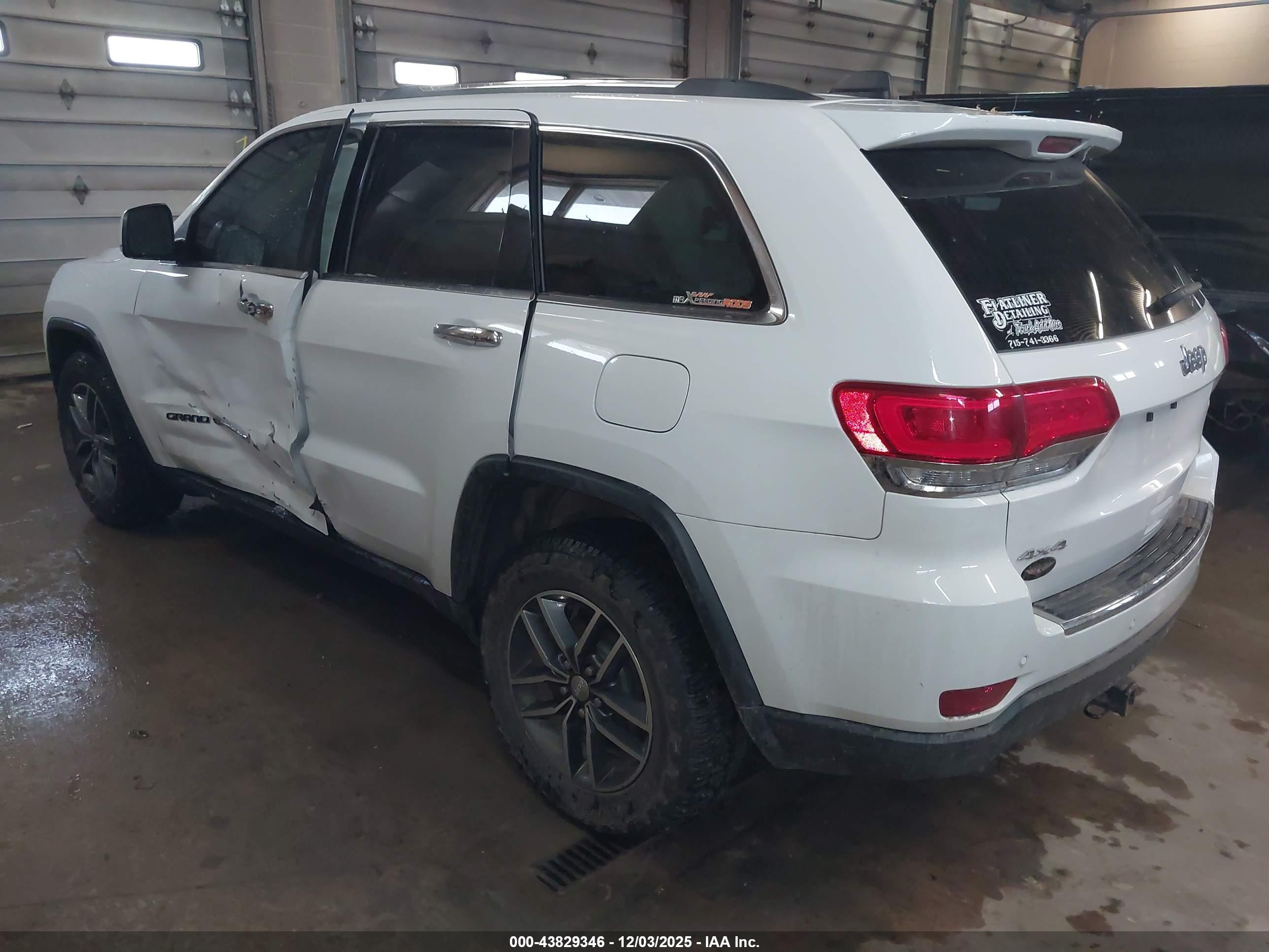 JEEP GRAND image 3