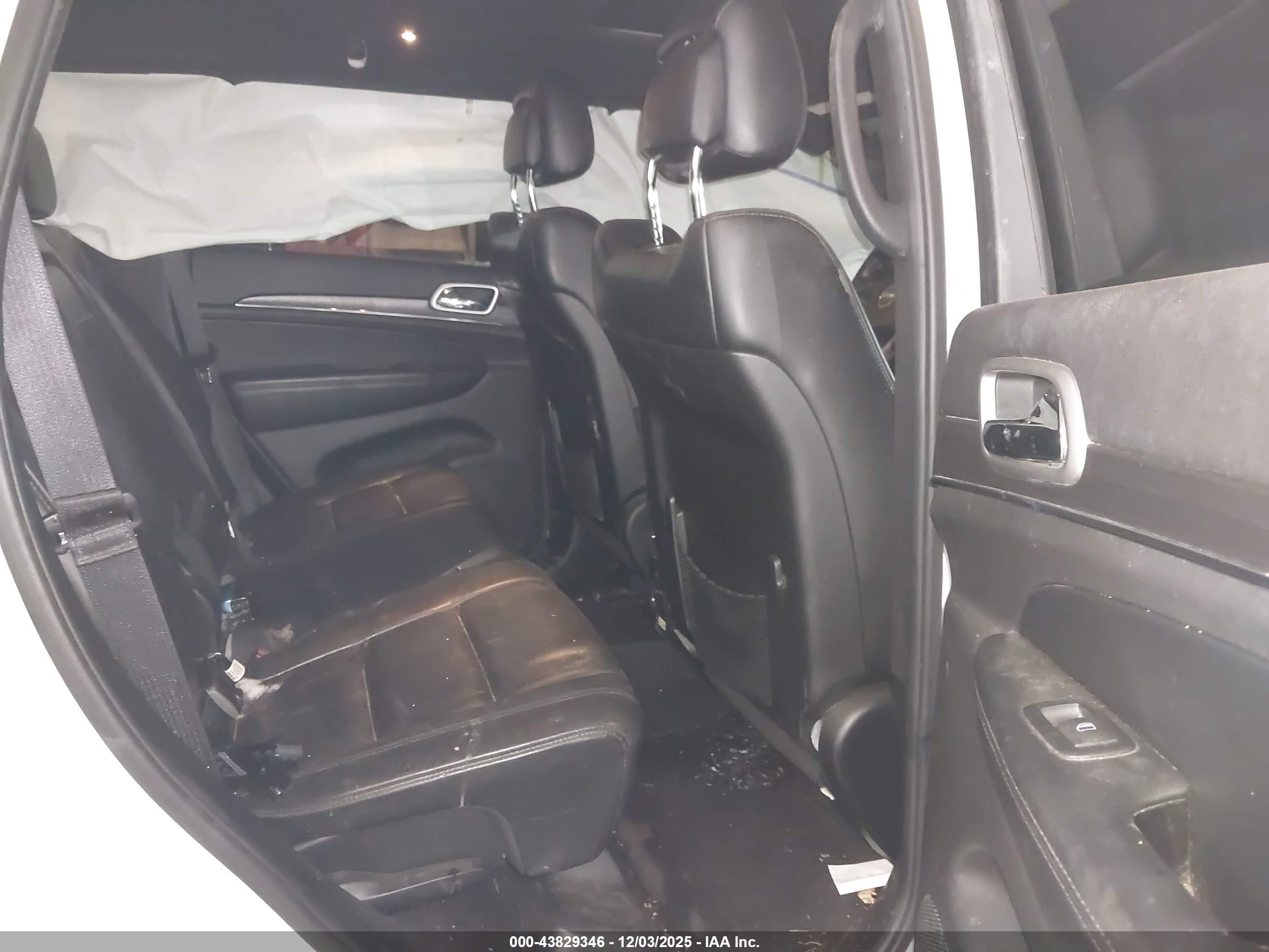 JEEP GRAND image 8